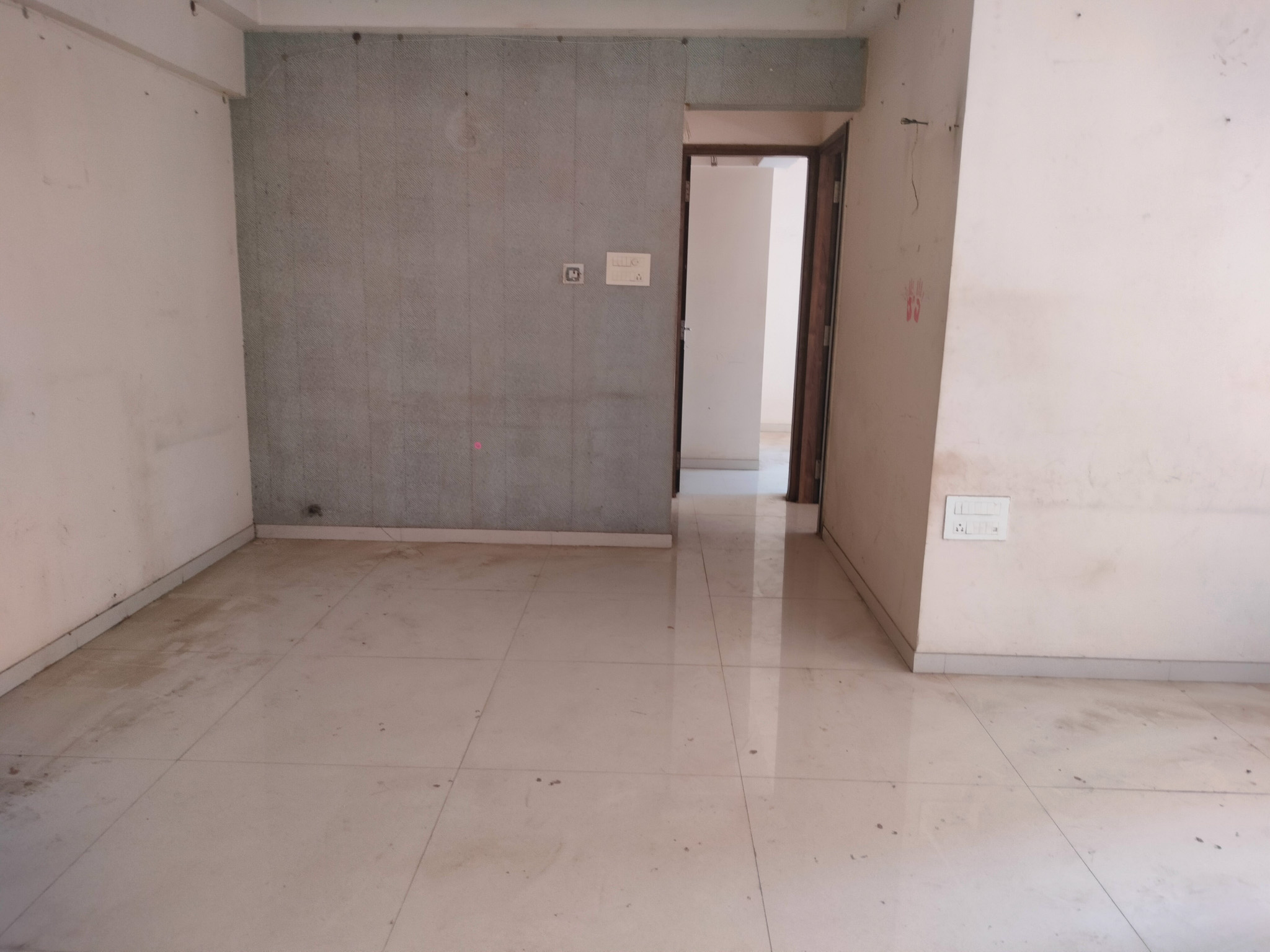 2 BHK Flat for sale in BALAJI SYMPHONY PHASE II, Aakurli Panvel — photo 5