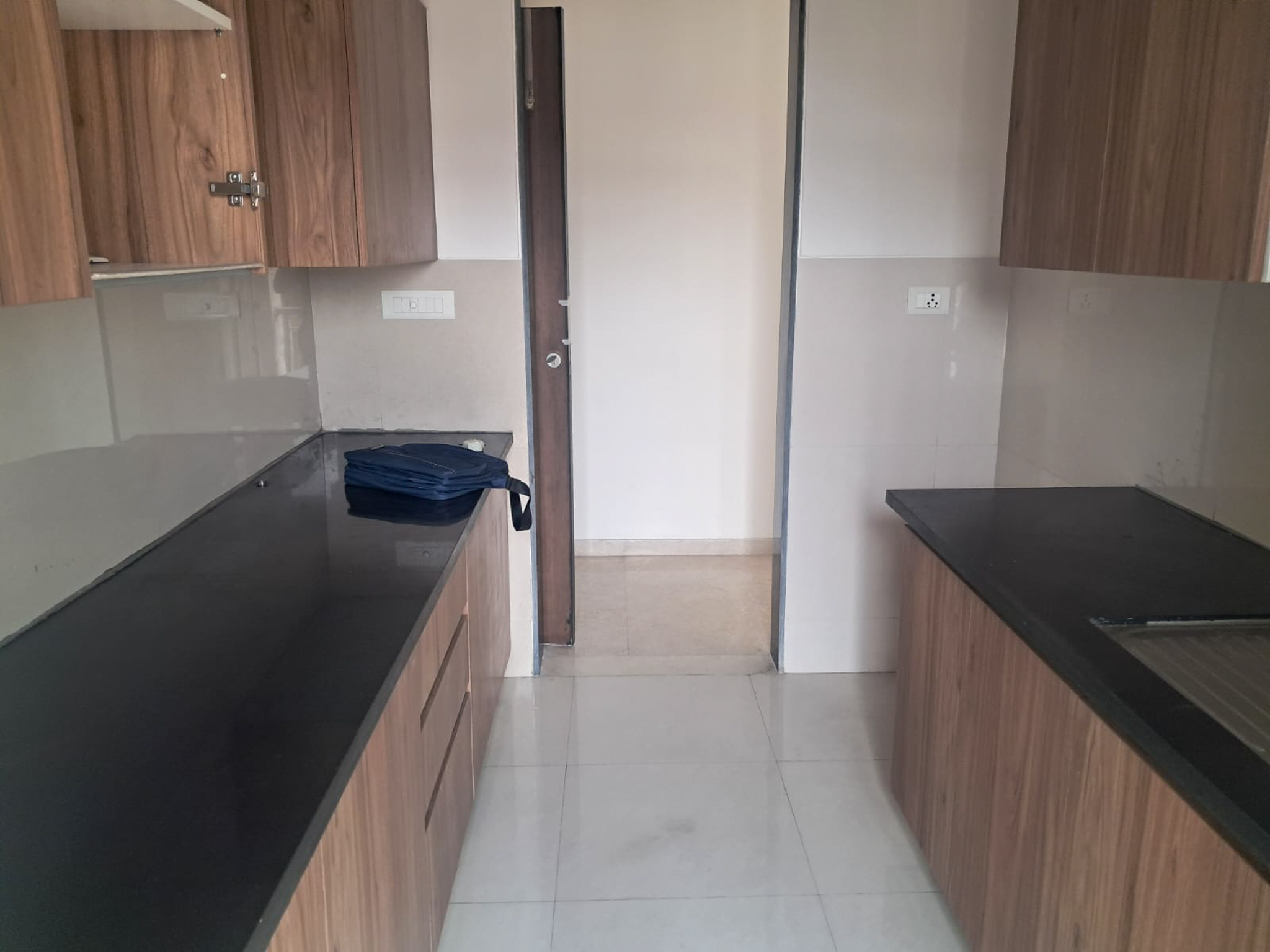 2 BHK Flat for sale in LODHA SPLENDORA, BHAYANDERPADA Thane — photo 13