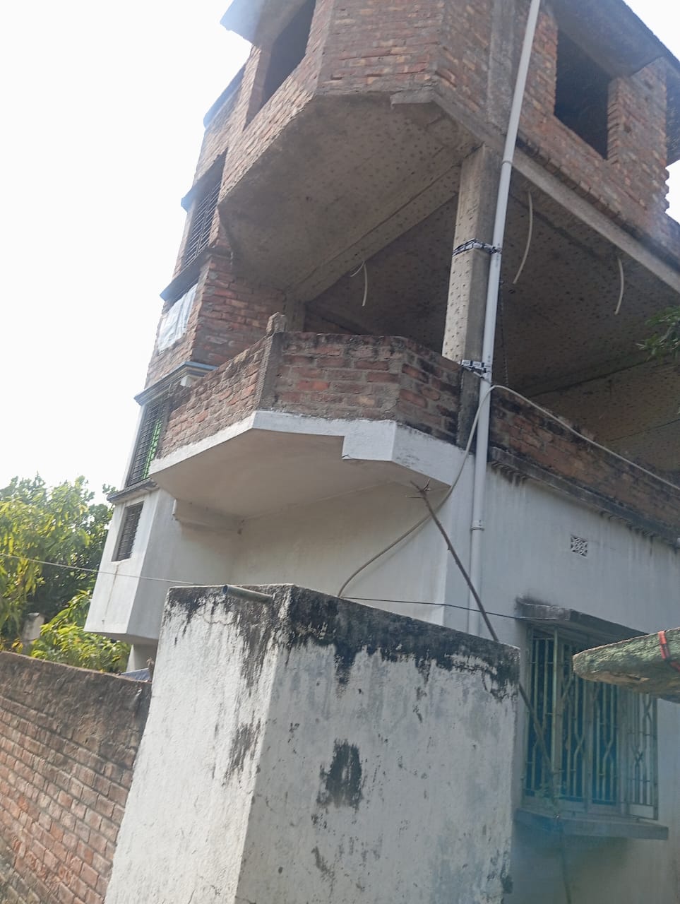 1417 square feet Individual House for sale in Holding No B7-15/A New Kumar Para Road, Mouza+PO-Raipur PS-Maheshtala Kolkata — photo 2