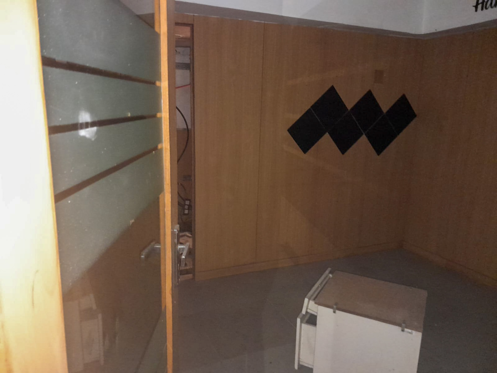 6000 square feet Shops for sale in Commercial property at Elite's Arcade on Mall Road, Mauja taraf Gehlewal, tehsil and distt Ludhiana Ludhiana — photo 4