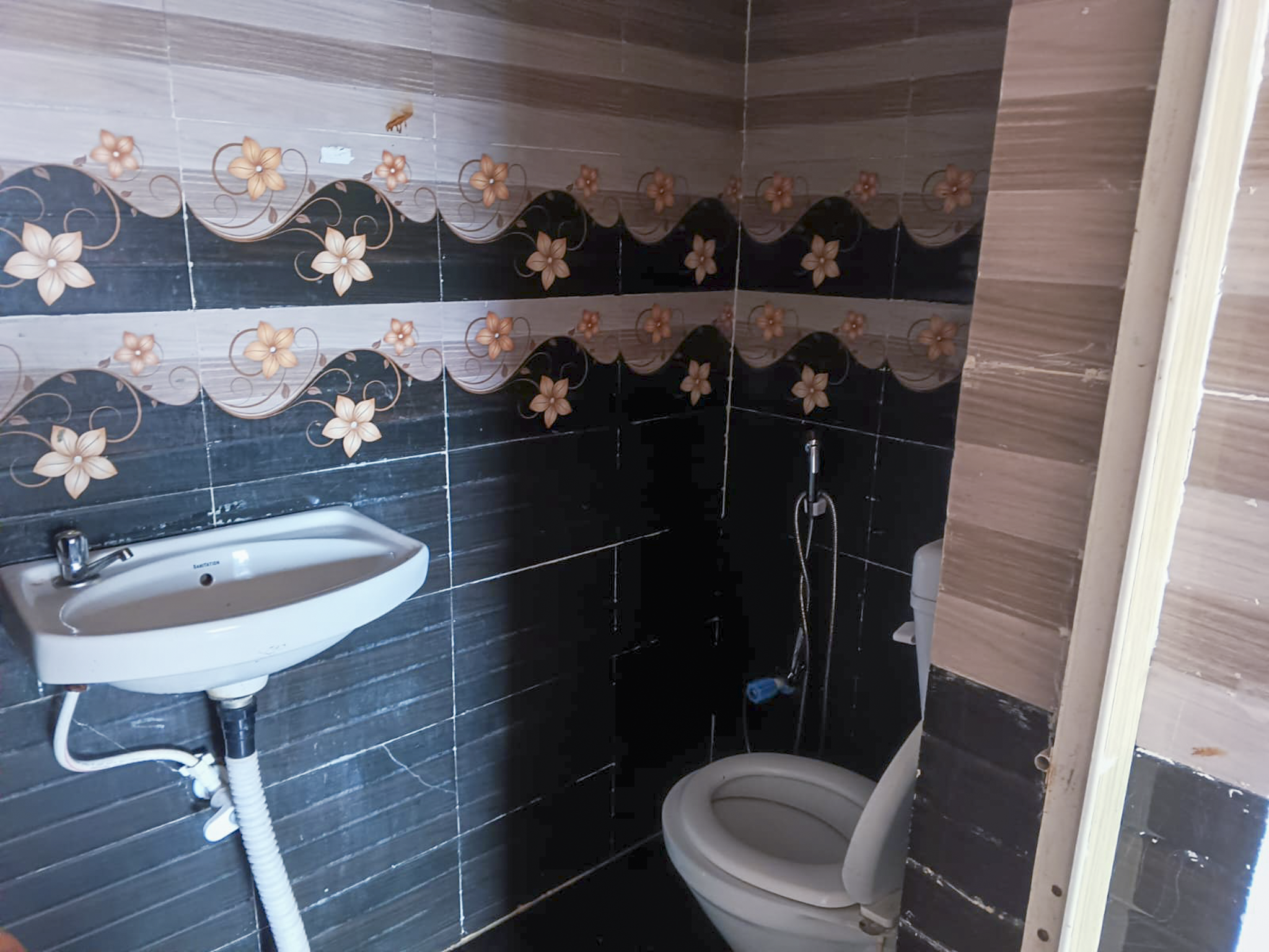 4 BHK Flat for sale in Anand Vihar Phase II, Potyakala Bhilai — photo 5