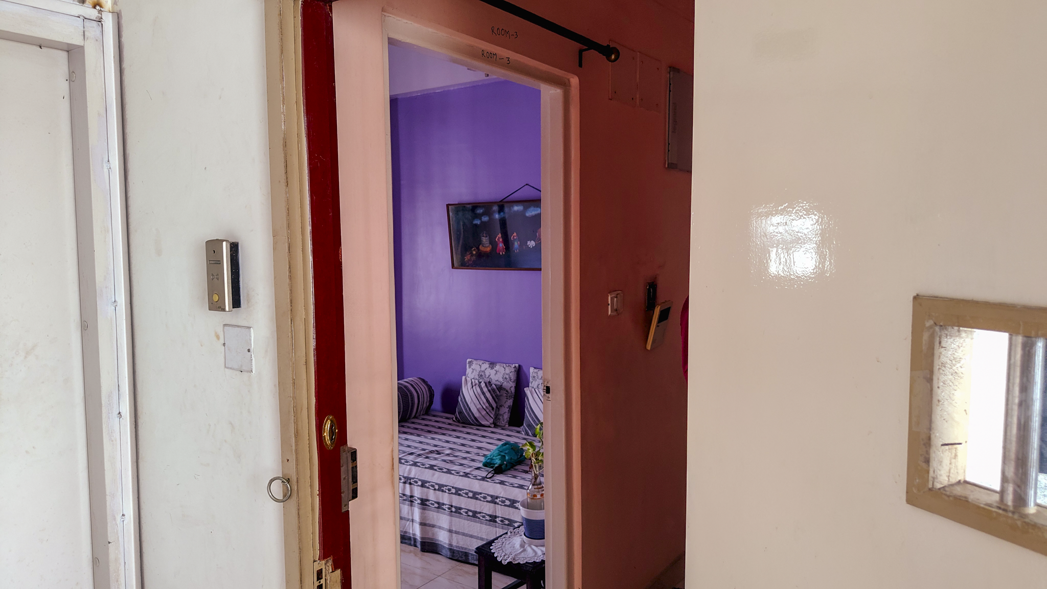 1300 square feet Flat for sale in AVIDIPTA HOUSING COMPLEX, JADAVPUR Kolkata — photo 2