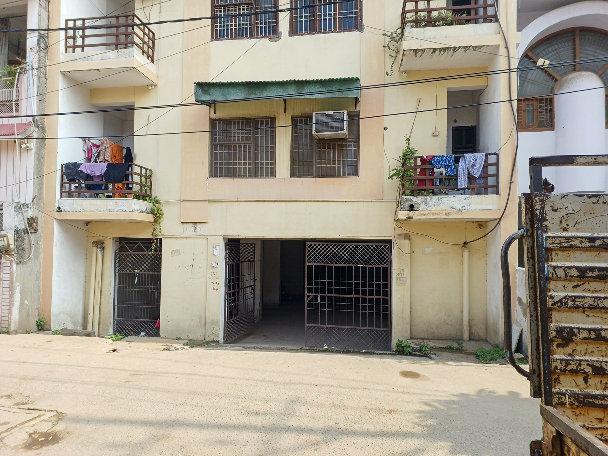 978 square feet Flat for sale in Gwalior — photo 13