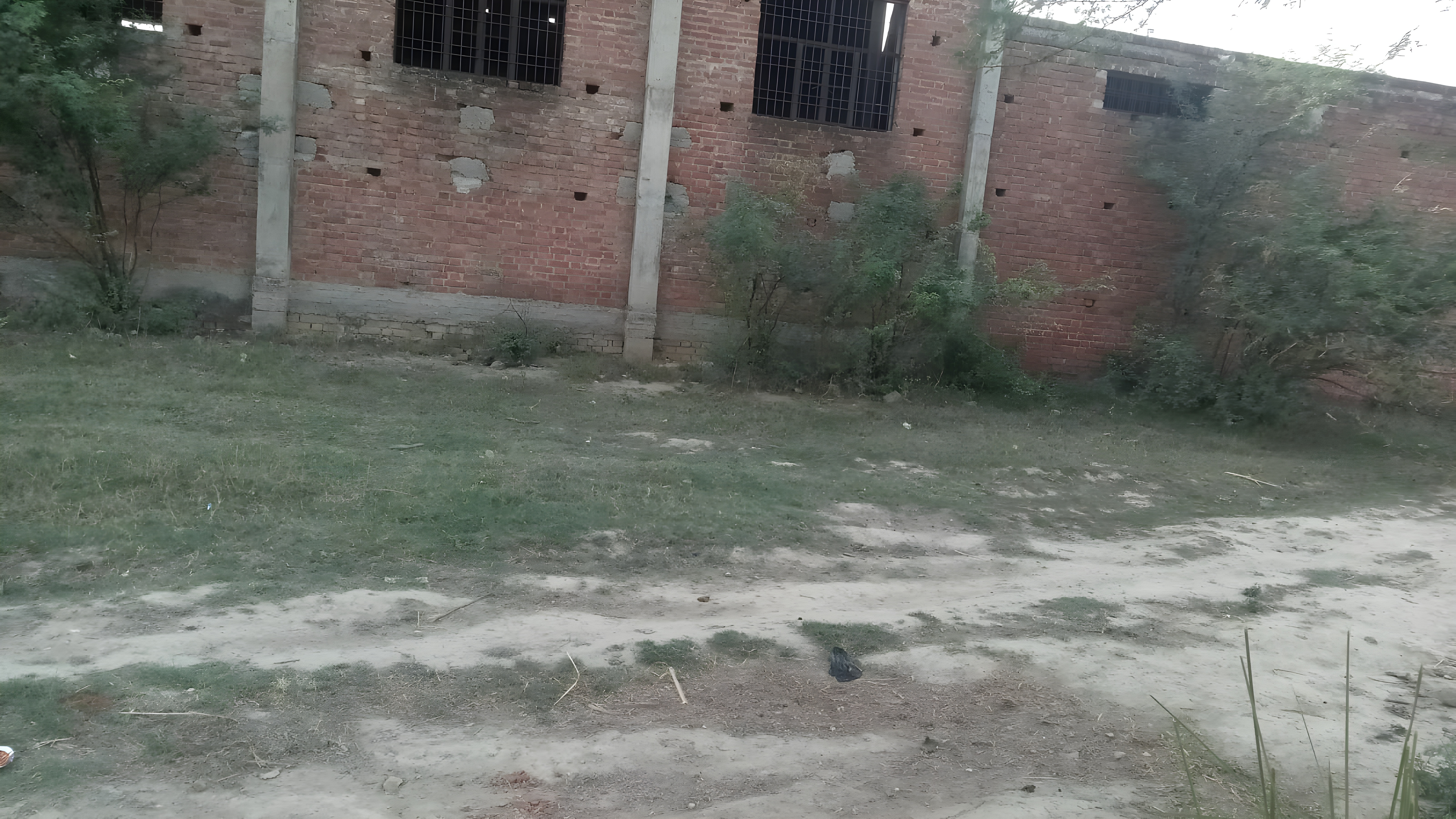 Godowns for sale in Jasrana