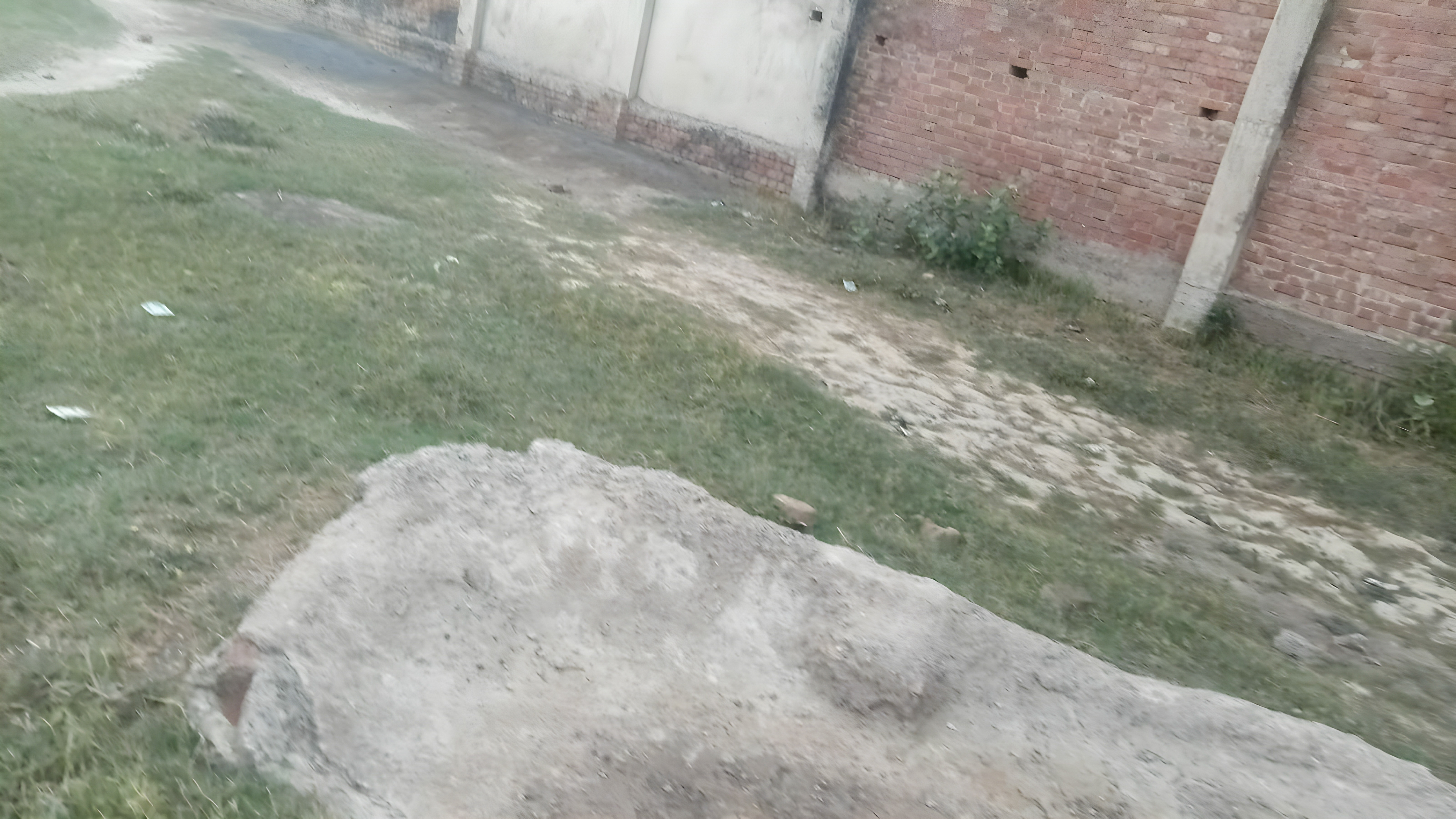 Godowns for sale in Jasrana — photo 4