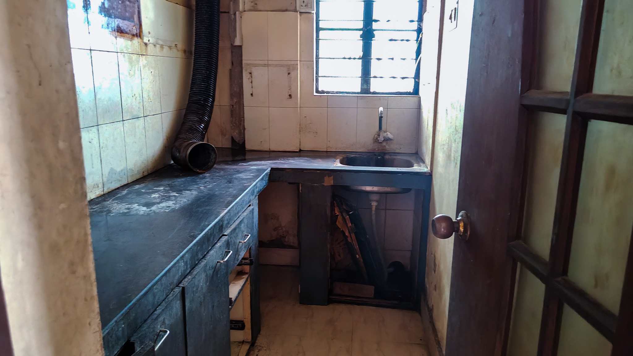 1 BHK Flat for sale in MOHINI MAHAL, KASBA AJAYNAGAR Kolkata — photo 17