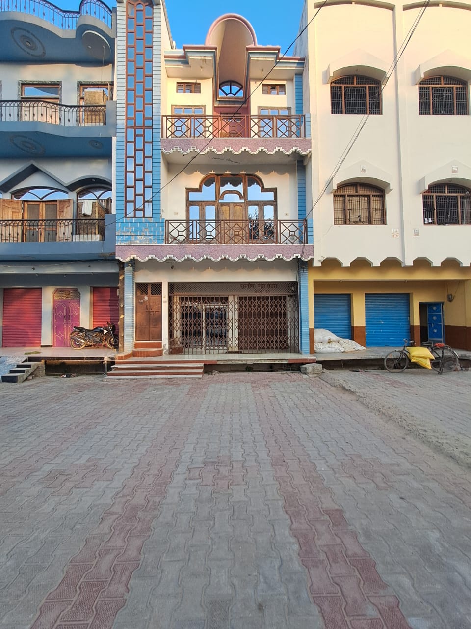 Individual House for sale in Etah