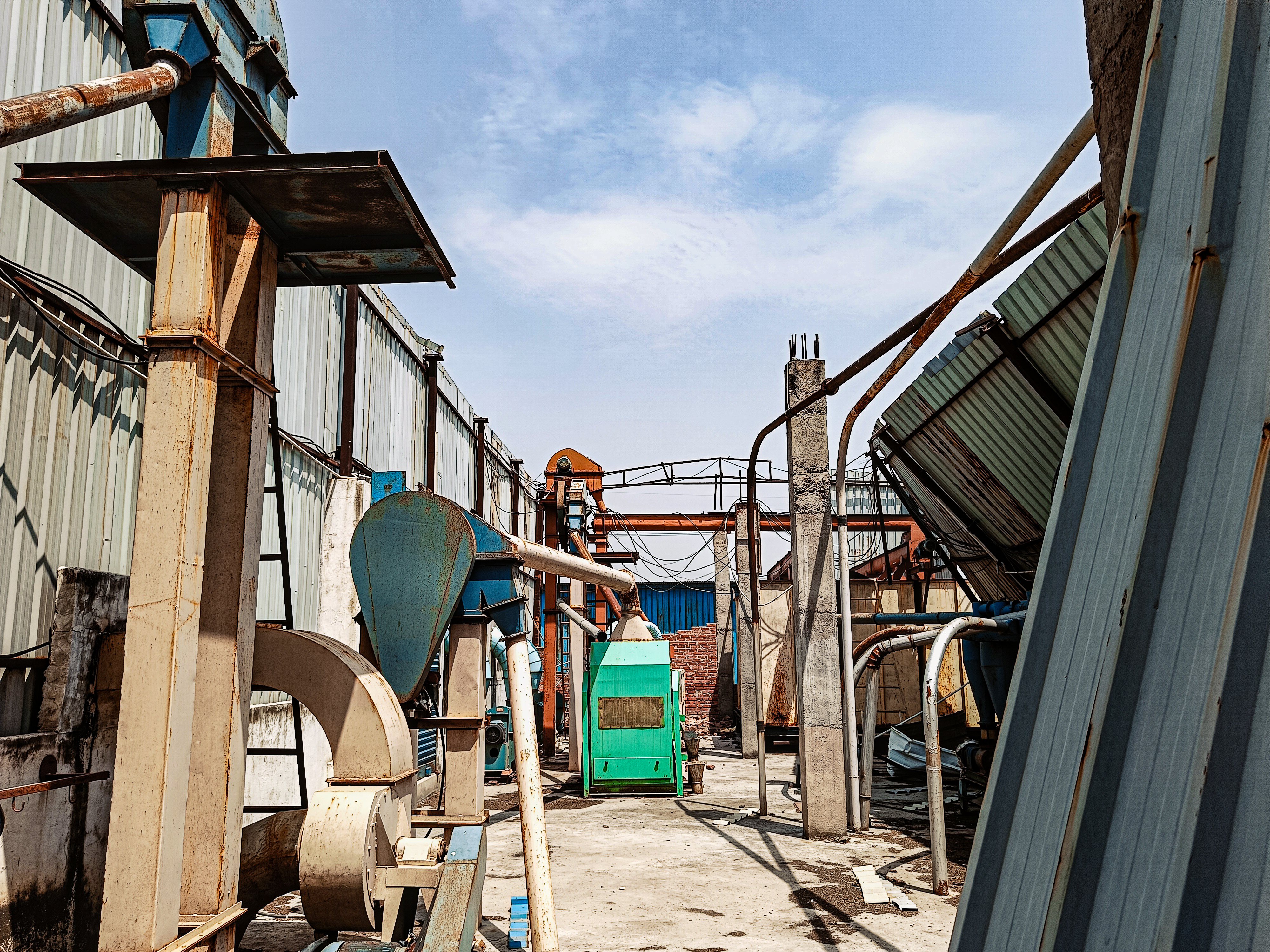 Shed with Plant and Machinery for sale in 27°39'37.36"N 78° 4'27.11"E Garhi Tamana — photo 12