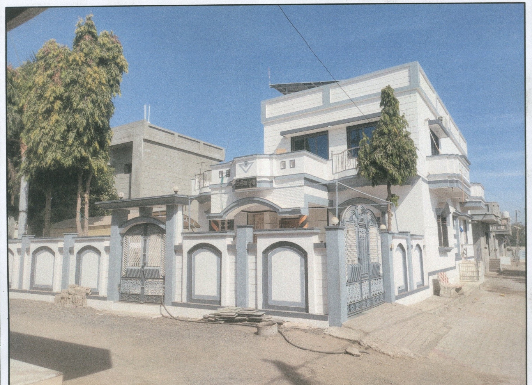 573.64 square meter Individual House for sale in Botad