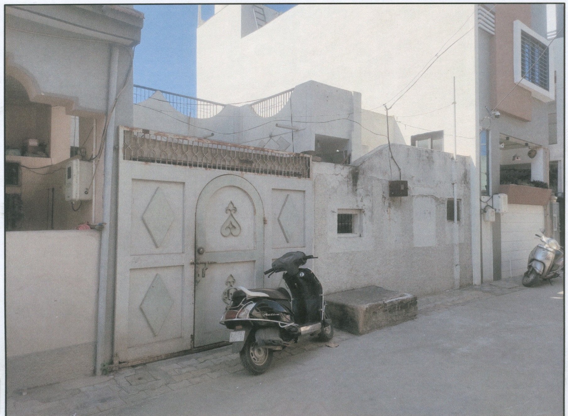 96.5 square meter Individual House for sale in Botad