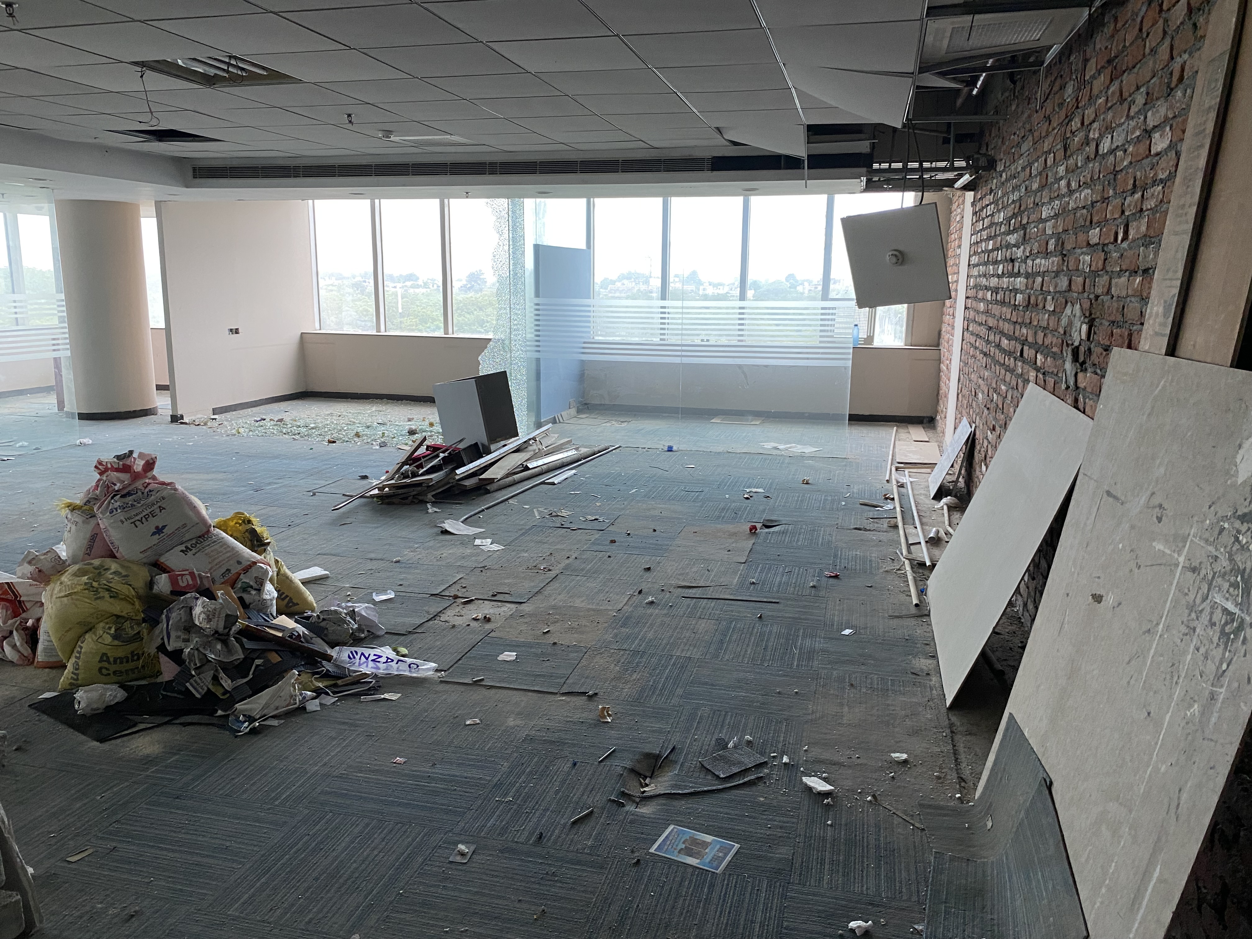334.5 square meter Office for sale in New Delhi — photo 2