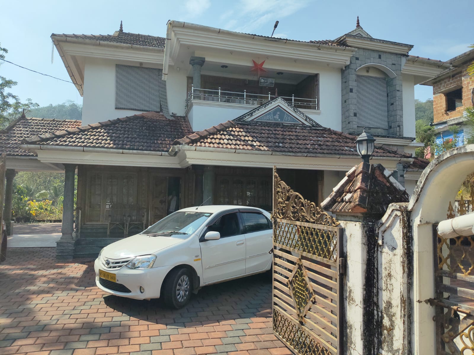 8704 square feet Individual House for sale in KERALA PERATTA — photo 2