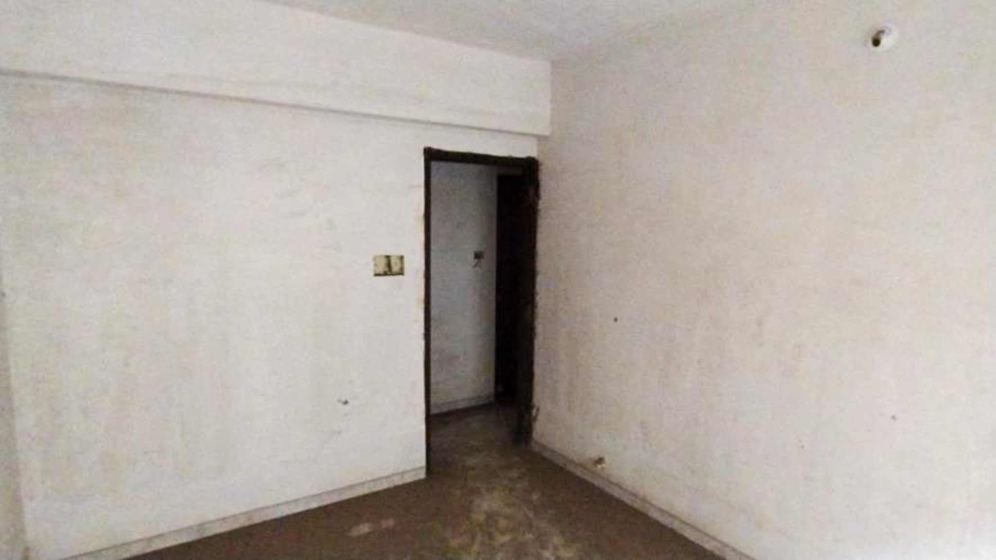 892 square feet Flat for sale in THANE Ulhasnagar — photo 9