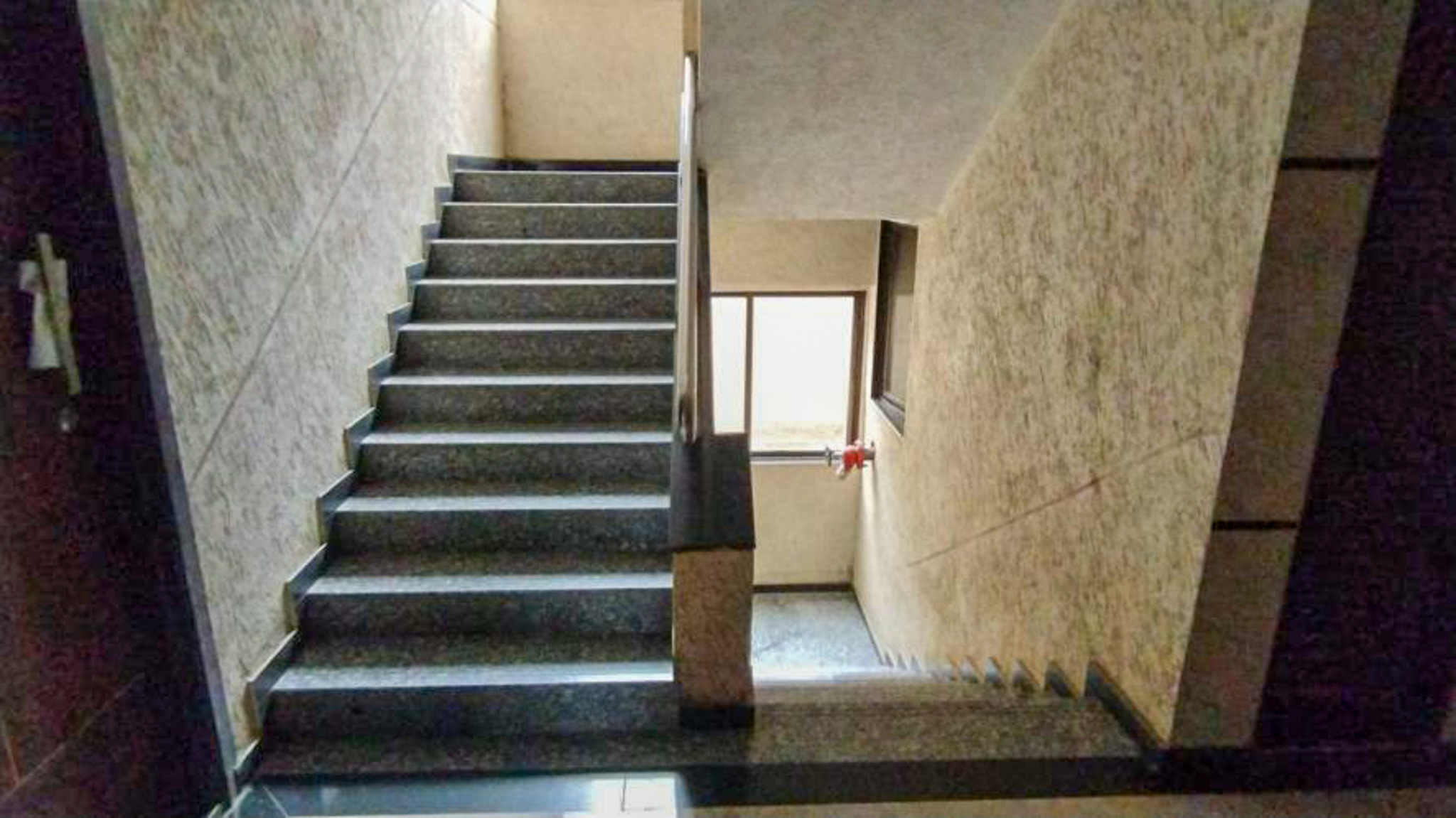892 square feet Flat for sale in THANE Ulhasnagar — photo 28