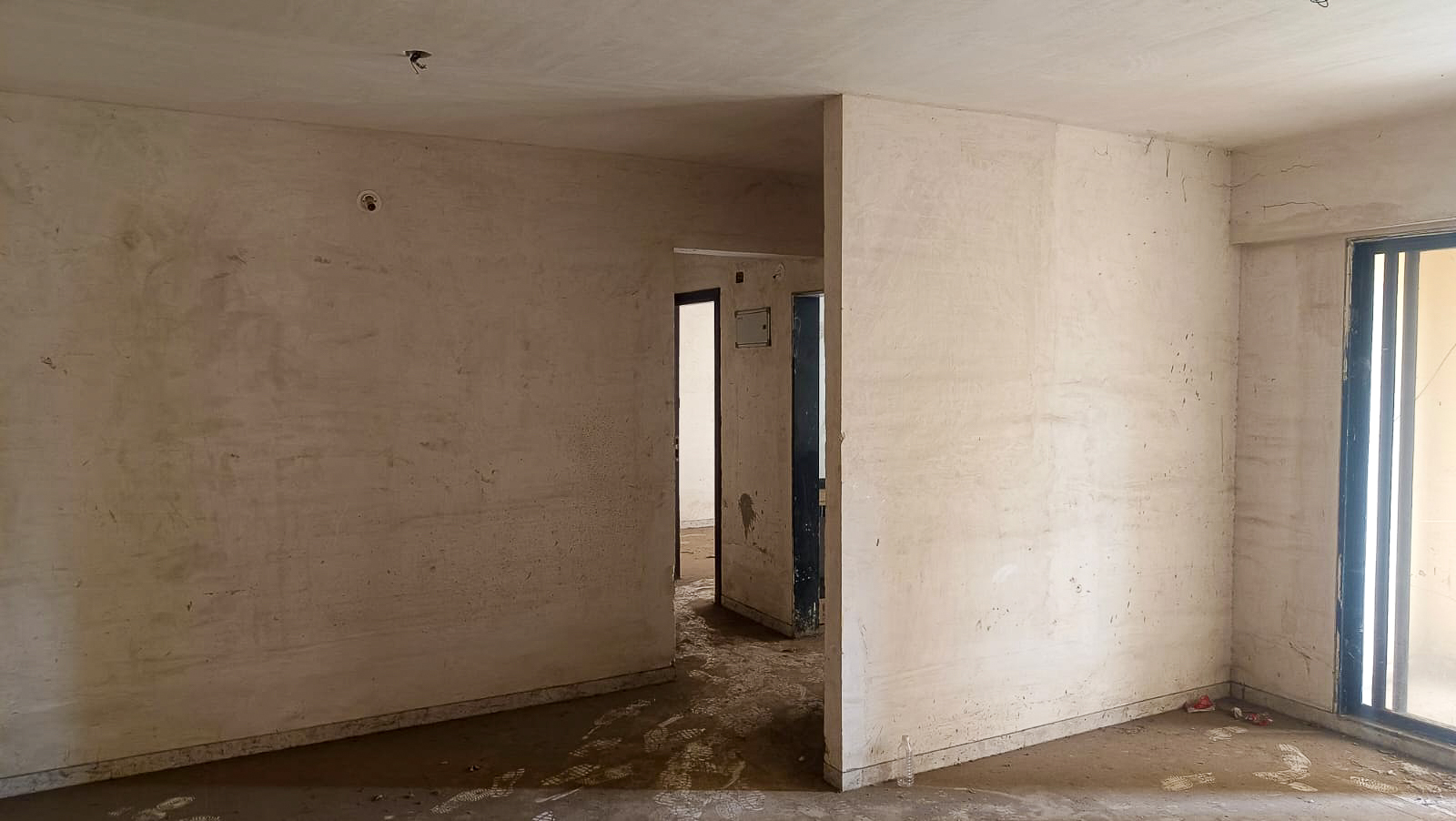 Flat for sale in Ulhasnagar — photo 4