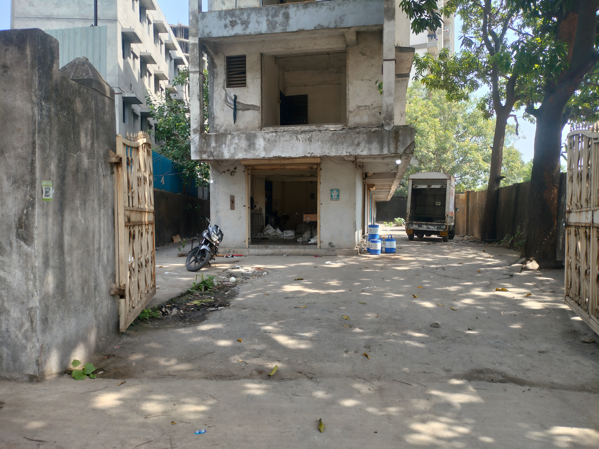 Flat for sale in Bhiwandi