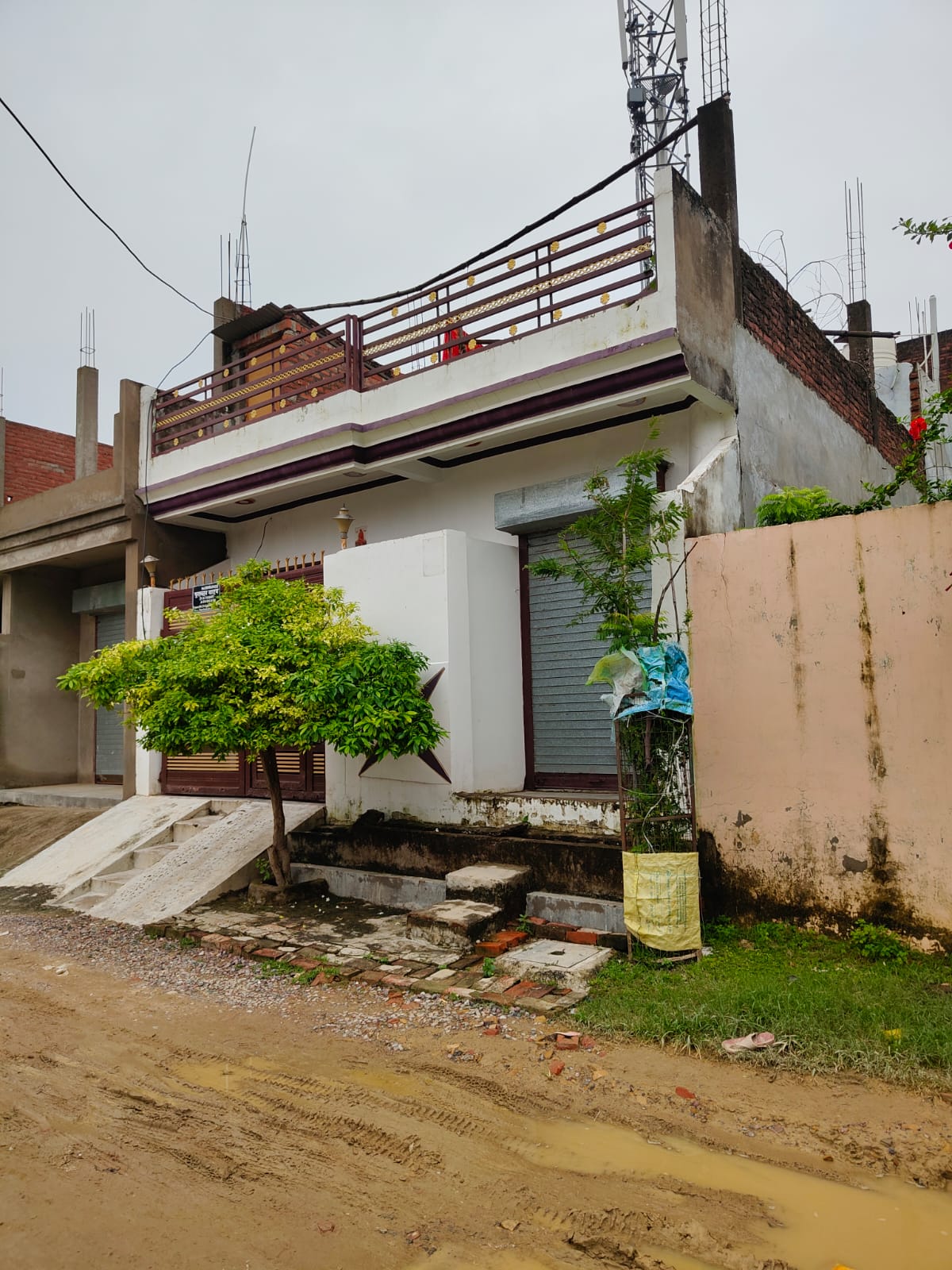 93.2 square meter Individual House for sale in Prayagraj