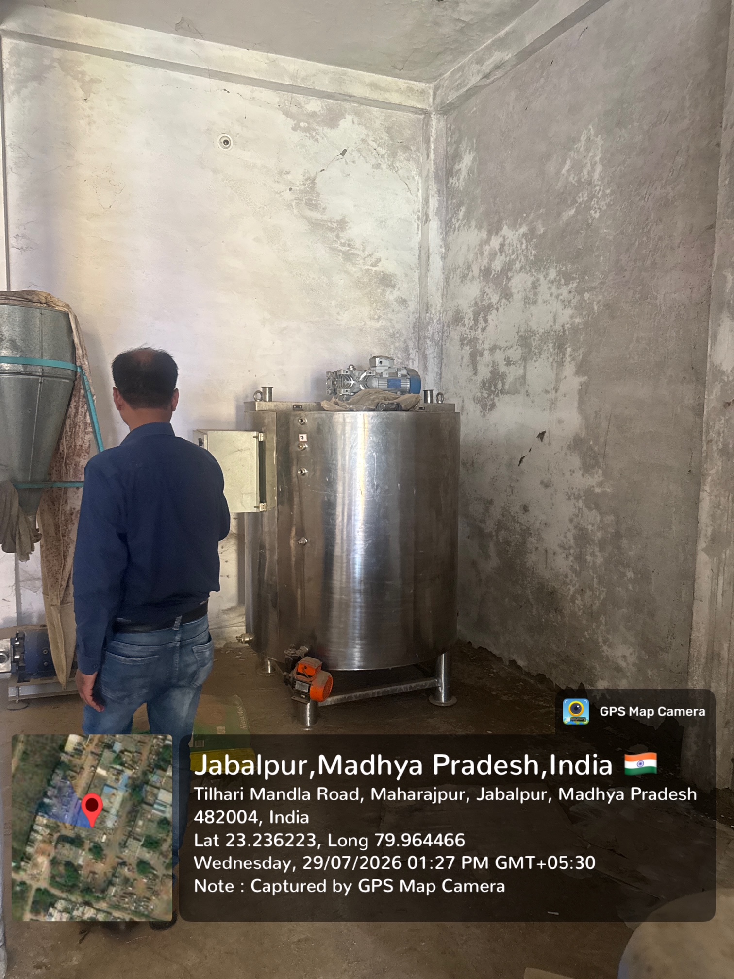 Machineries of manufacturing of chocolate for sale in Machineries are kept at Godown at Maharajpur Jabalpur MP Jabalpur — photo 7