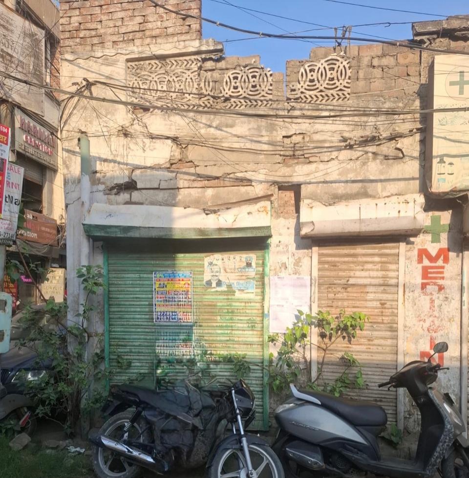 30 square yard Shops for sale in Ludhiana