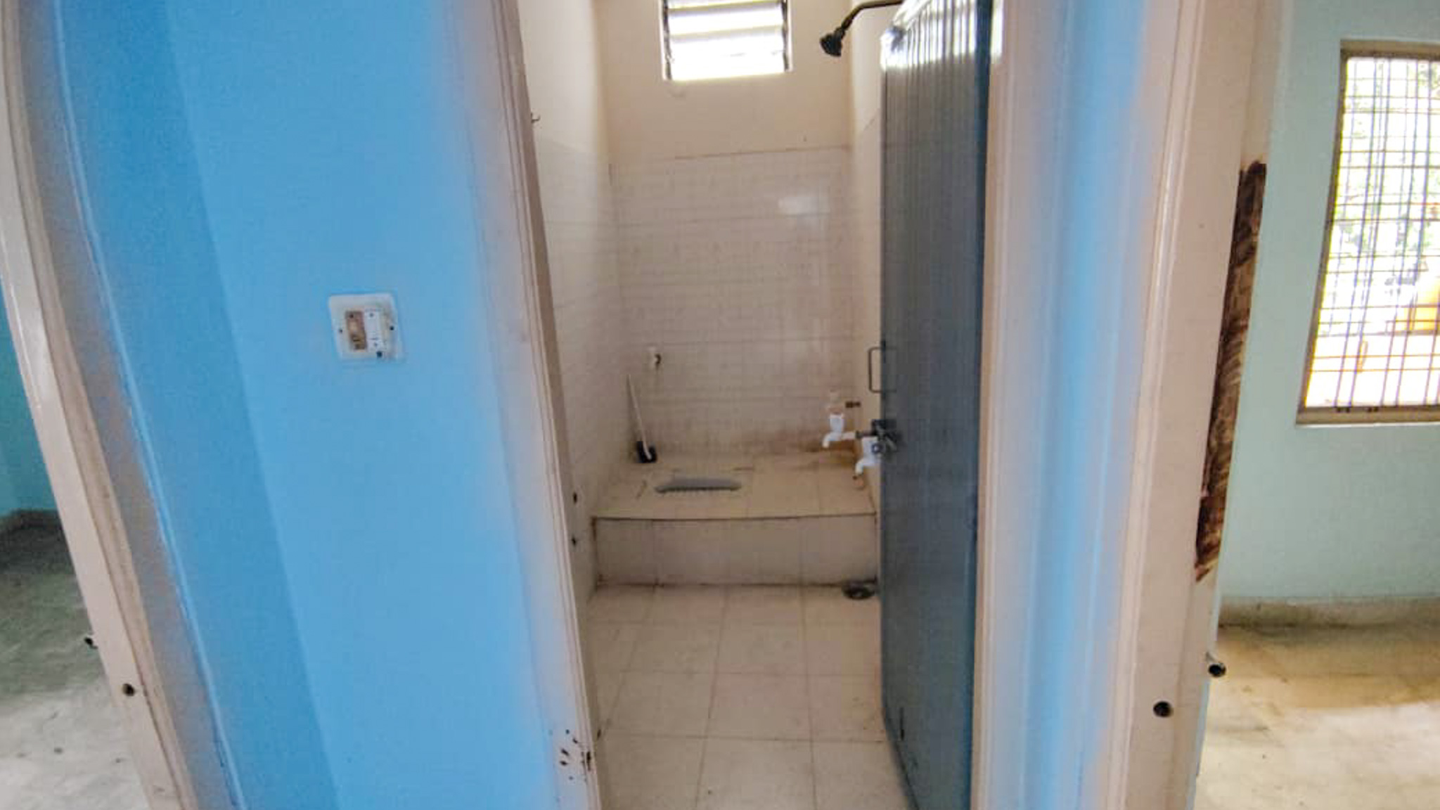 2 BHK Flat for sale in SURESH APRT, ANANDBAGH X RD, MALKAJGIRI Hyderabad — photo 8