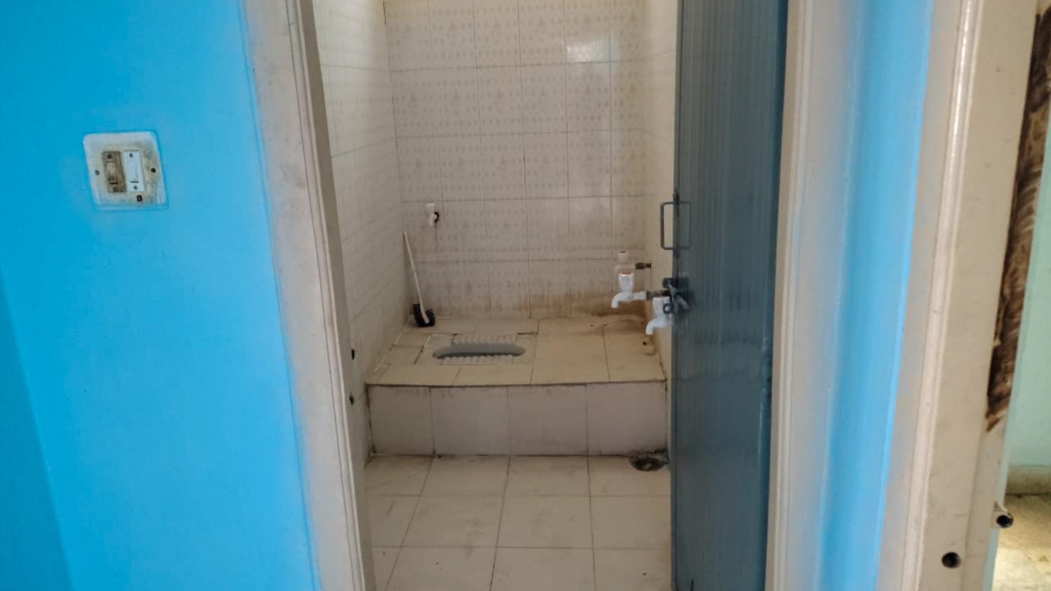 2 BHK Flat for sale in SURESH APRT, ANANDBAGH X RD, MALKAJGIRI Hyderabad — photo 6