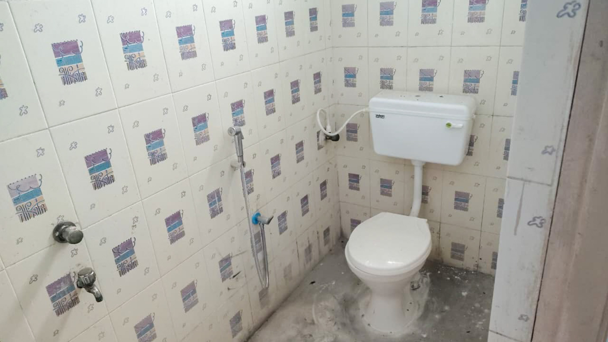 2 BHK Flat for sale in SURESH APRT, ANANDBAGH X RD, MALKAJGIRI Hyderabad