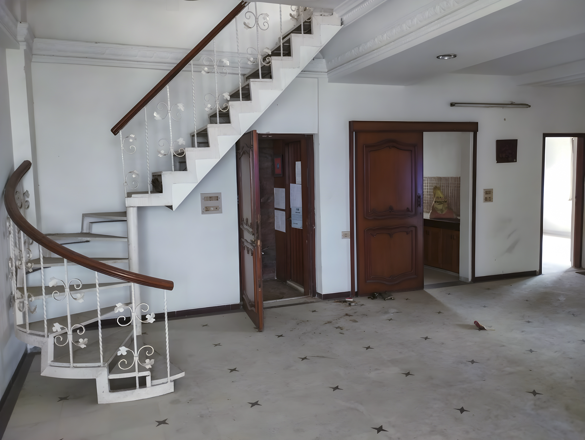 5 BHK Flat for sale in Hari Om Tower, Ahmedabad, Gujarat. Ahmedabad — photo 21