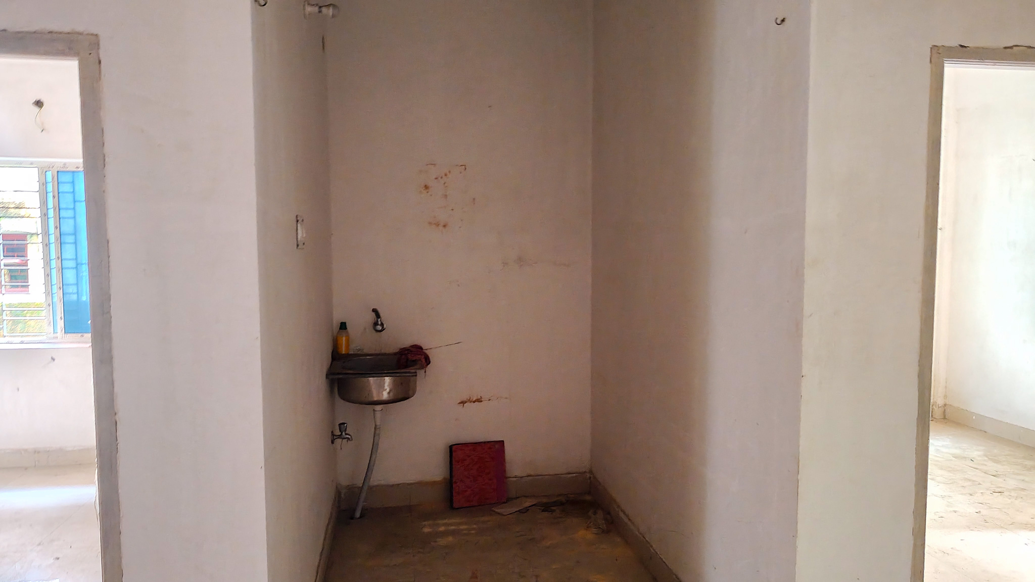 534 square feet Flat for sale in SHAILPIK APARTMENT, GANGULYBAGAN Kolkata — photo 8