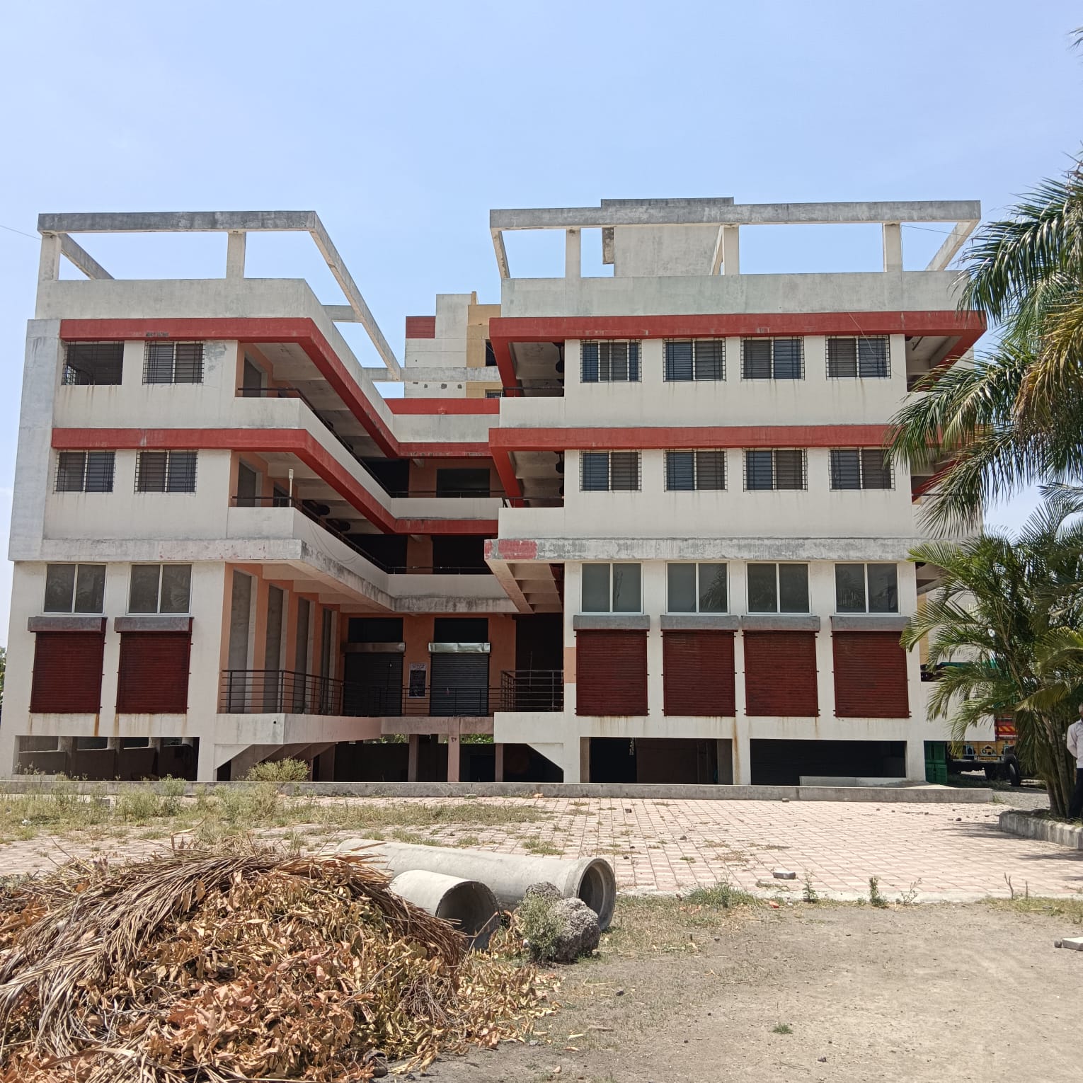 594 square feet Shops for sale in Rural Manchar