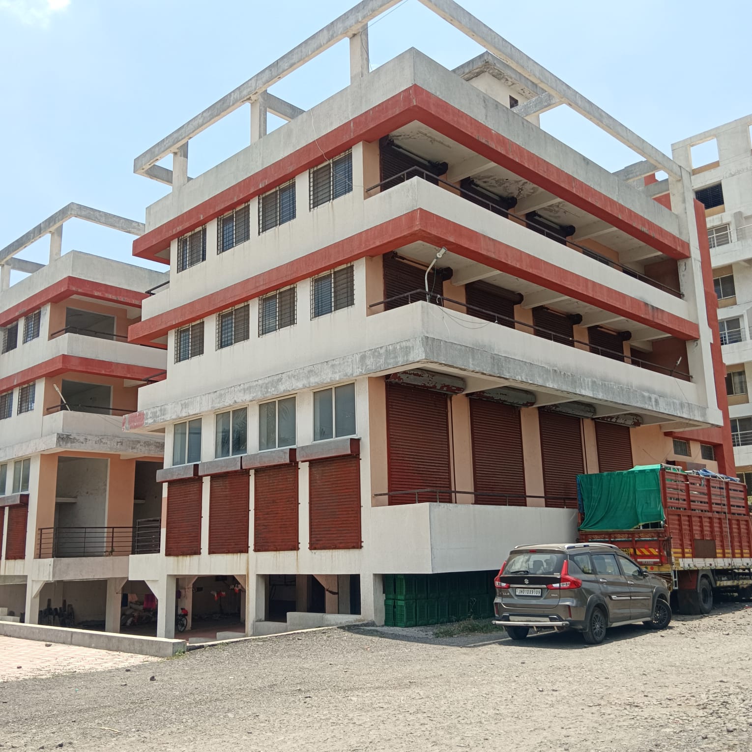 594 square feet Shops for sale in Rural Manchar — photo 2