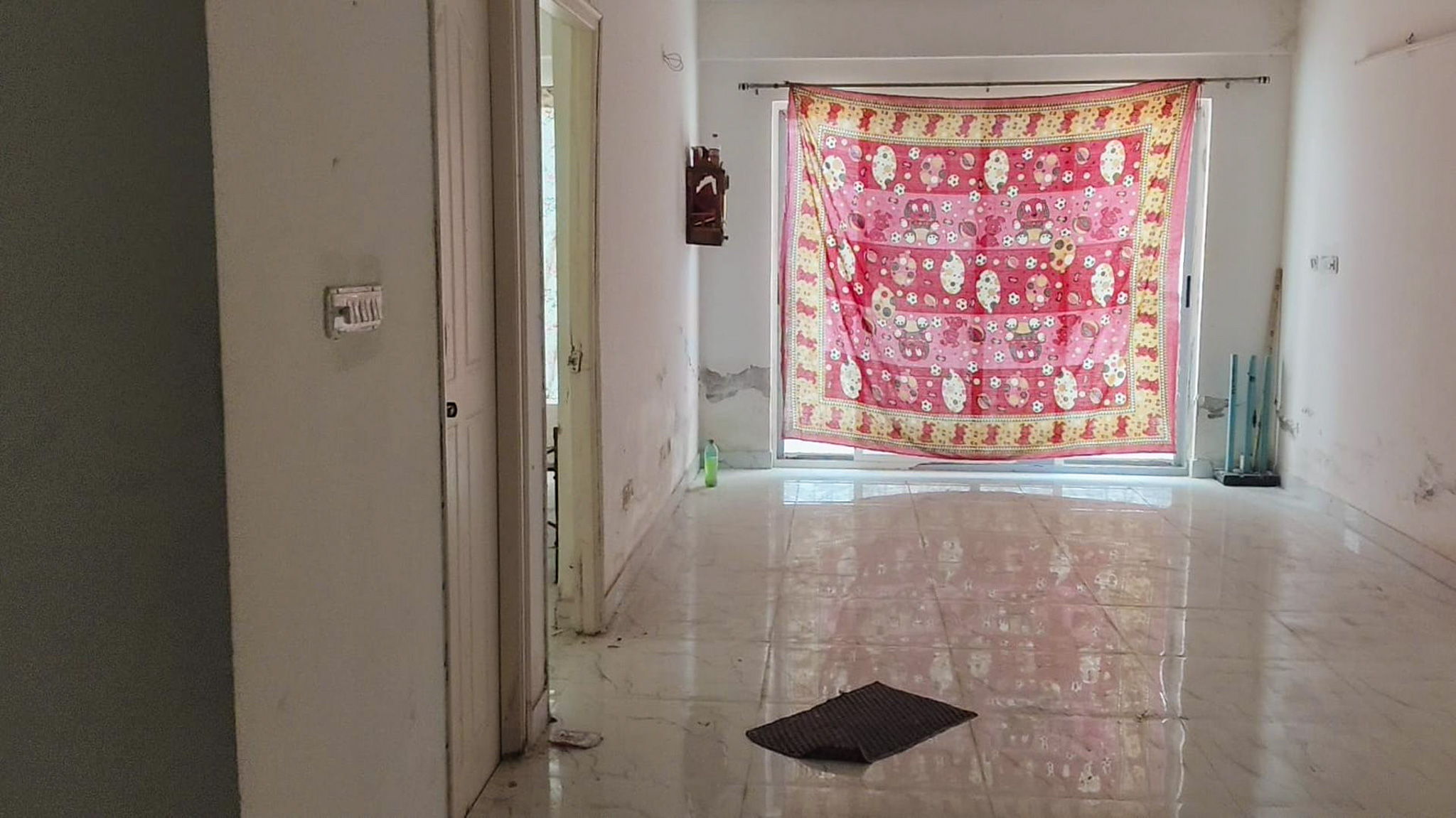 1360 square feet Flat for sale in Bengaluru — photo 2