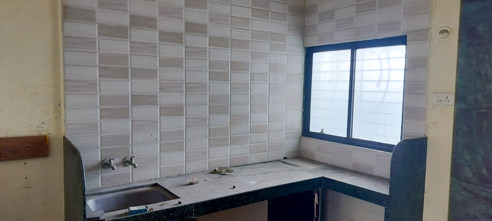 62.38 square meter Flat for sale in JAY PLAZA, SOLAPUR Solapur — photo 6