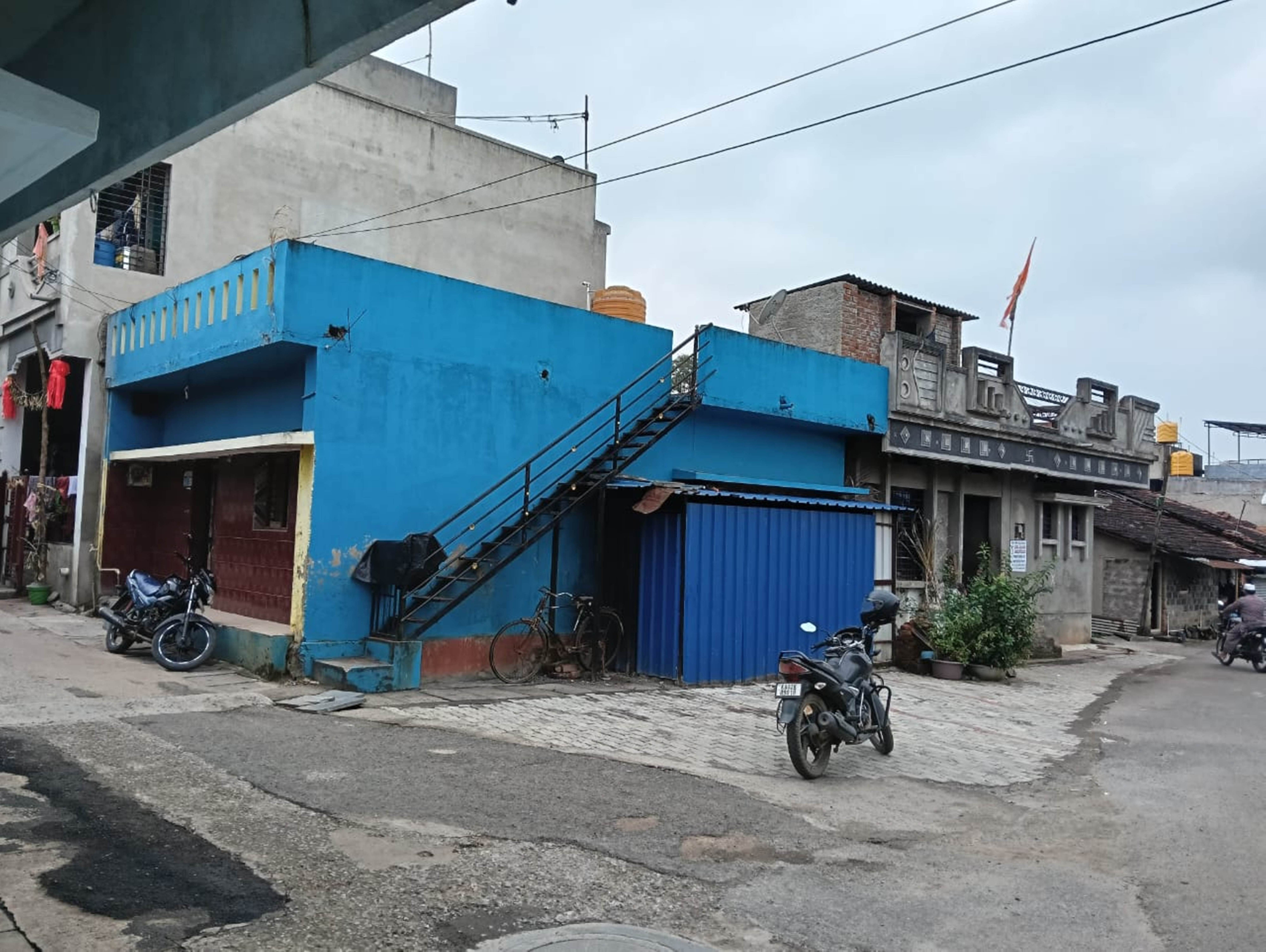 Individual House for sale in Hosurgalli, Haliyal Taluk Haliyal