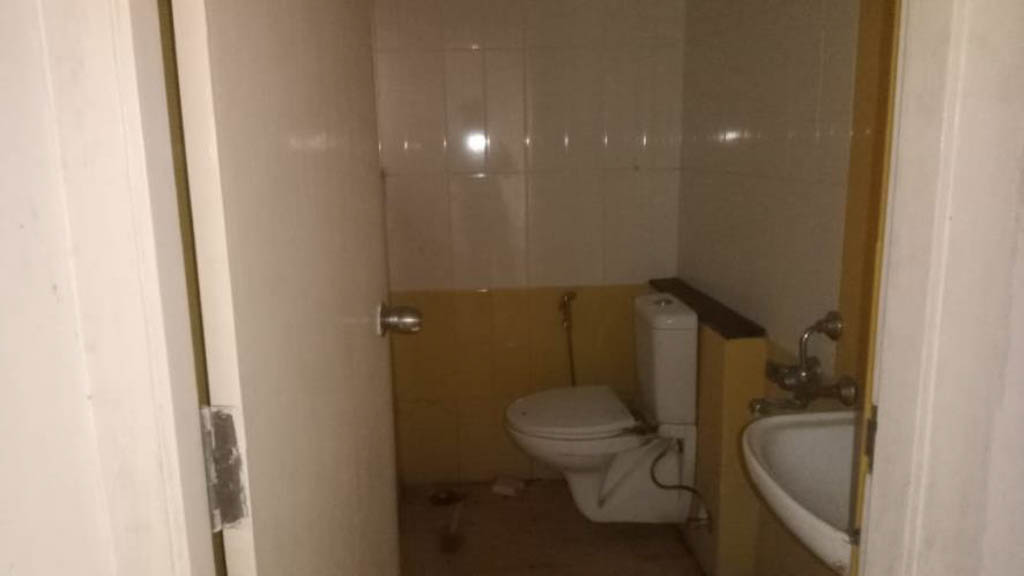 2 BHK Flat for sale in ROYAL TOWN, Located in a developing residential locality and about 1 km away from Mahindra City bus stop. Mahindra World City — photo 13