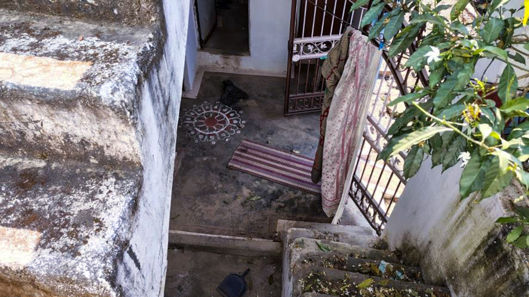 750 square feet Individual House for sale in Industrial Area Jambar — photo 4