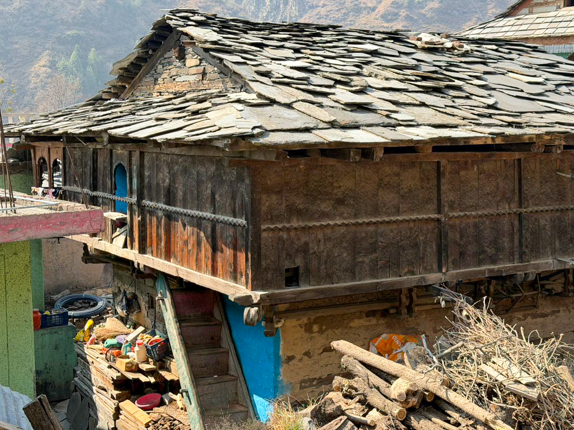 Individual House for sale in Kullu
