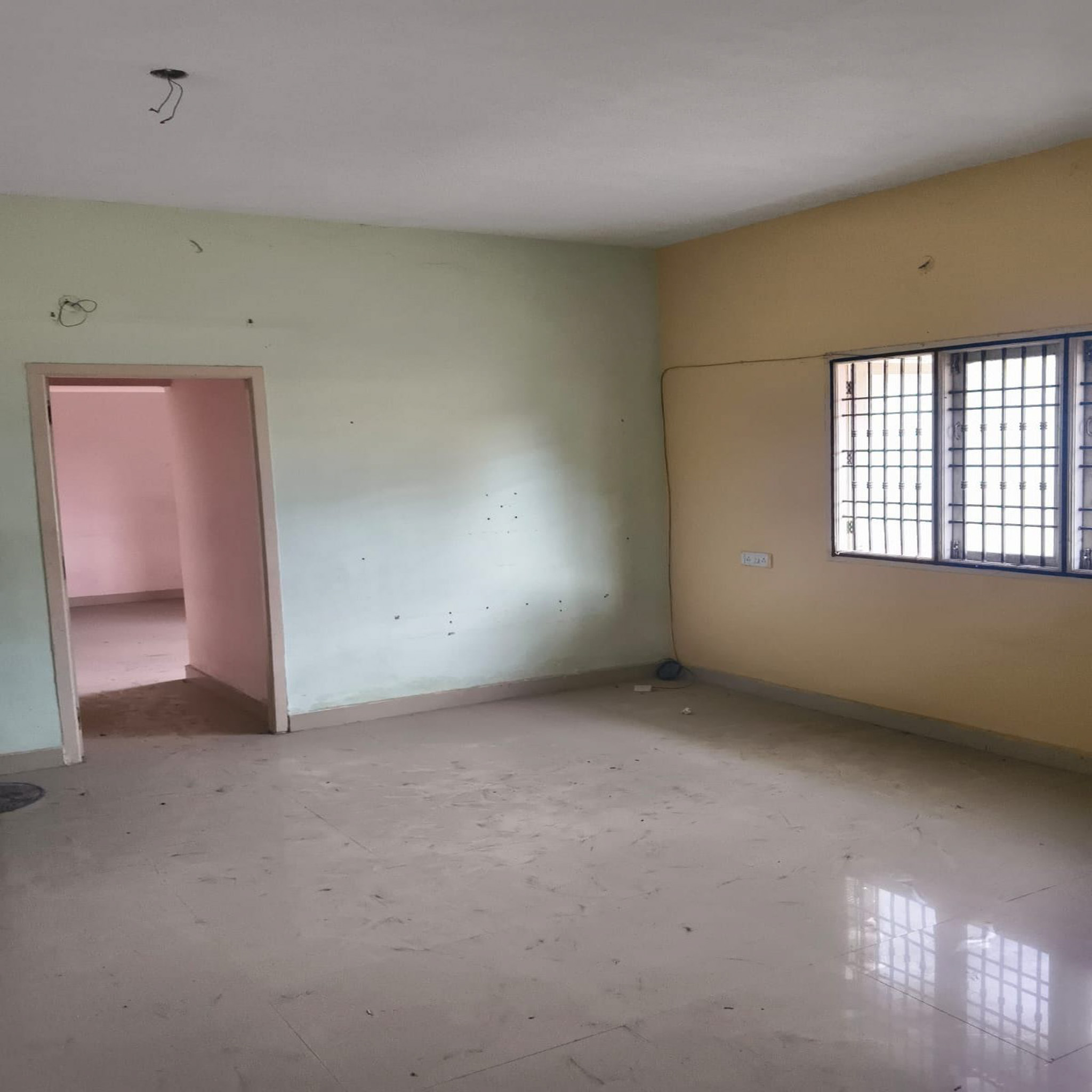 2 BHK Flat for sale in SAKTHIVEL BUILDERS, KAYIRAMBEDU CHENNAI Maraimalai Nagar — photo 5