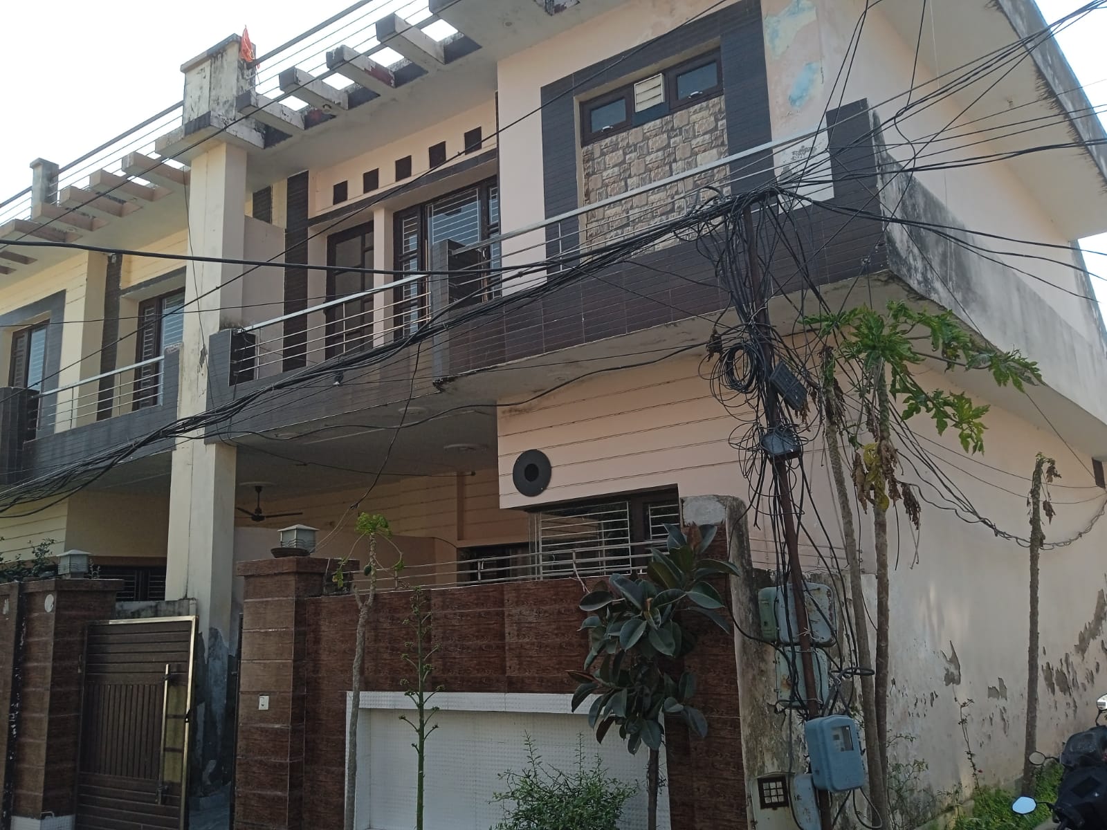 1769.63 square feet Individual House for sale in Bungal