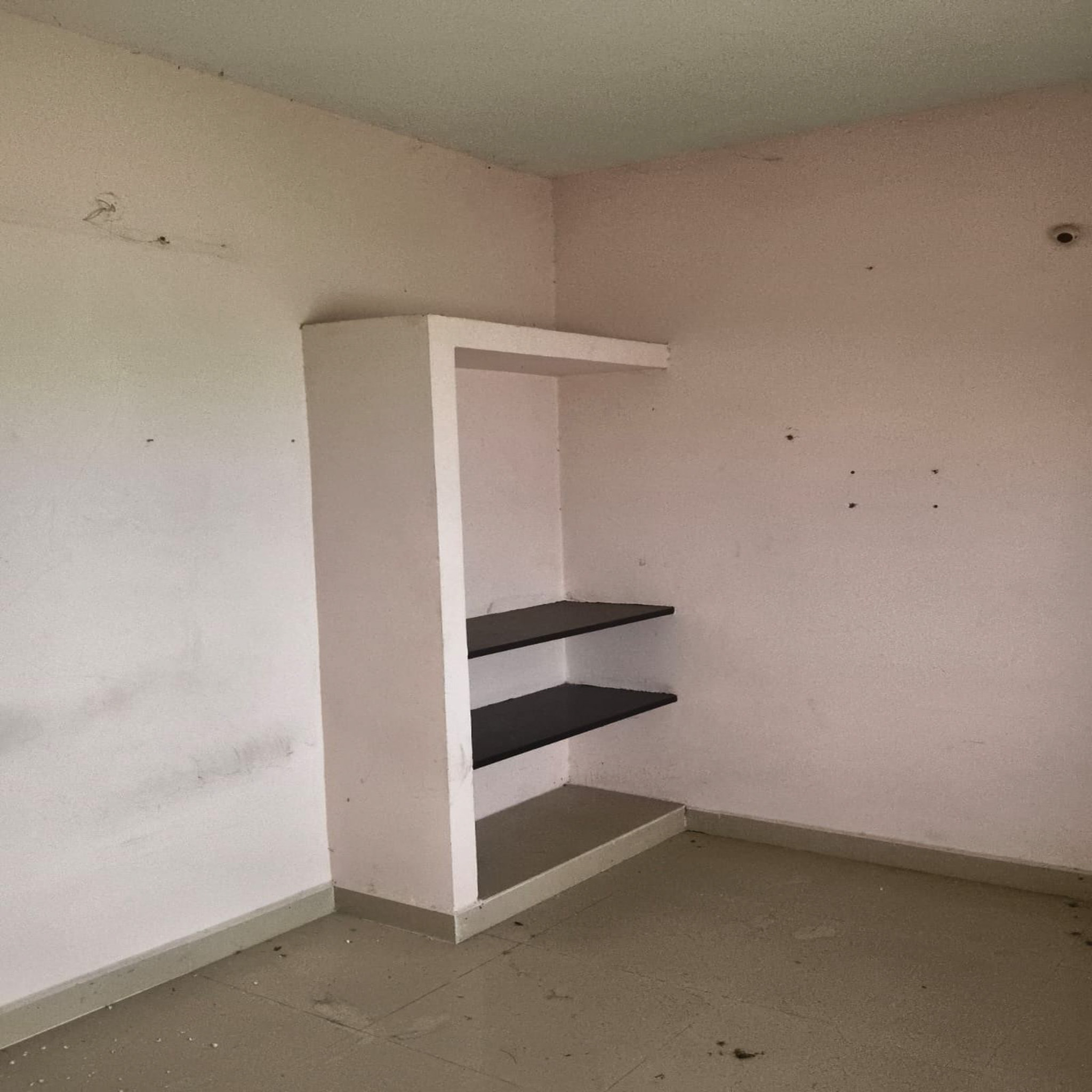 2 BHK Flat for sale in SAKTHIVEL BUILDERS, CKAYIRAMBEDU CHENNAI Maraimalai Nagar — photo 15