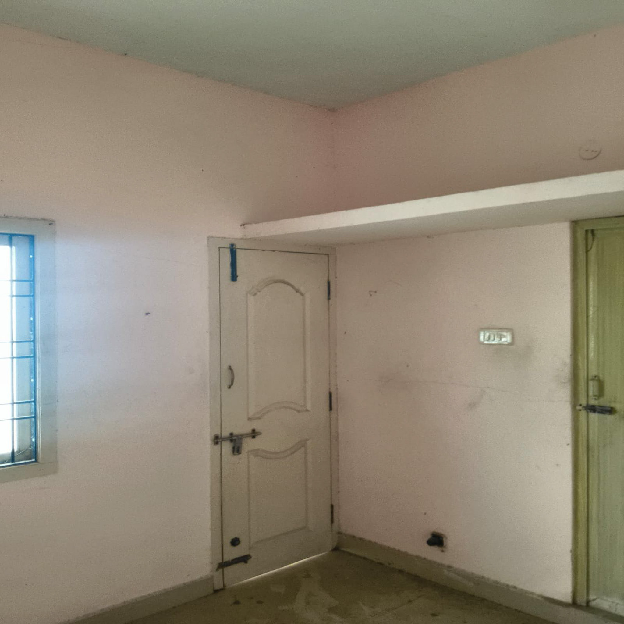 2 BHK Flat for sale in SAKTHIVEL BUILDERS, CKAYIRAMBEDU CHENNAI Maraimalai Nagar — photo 7