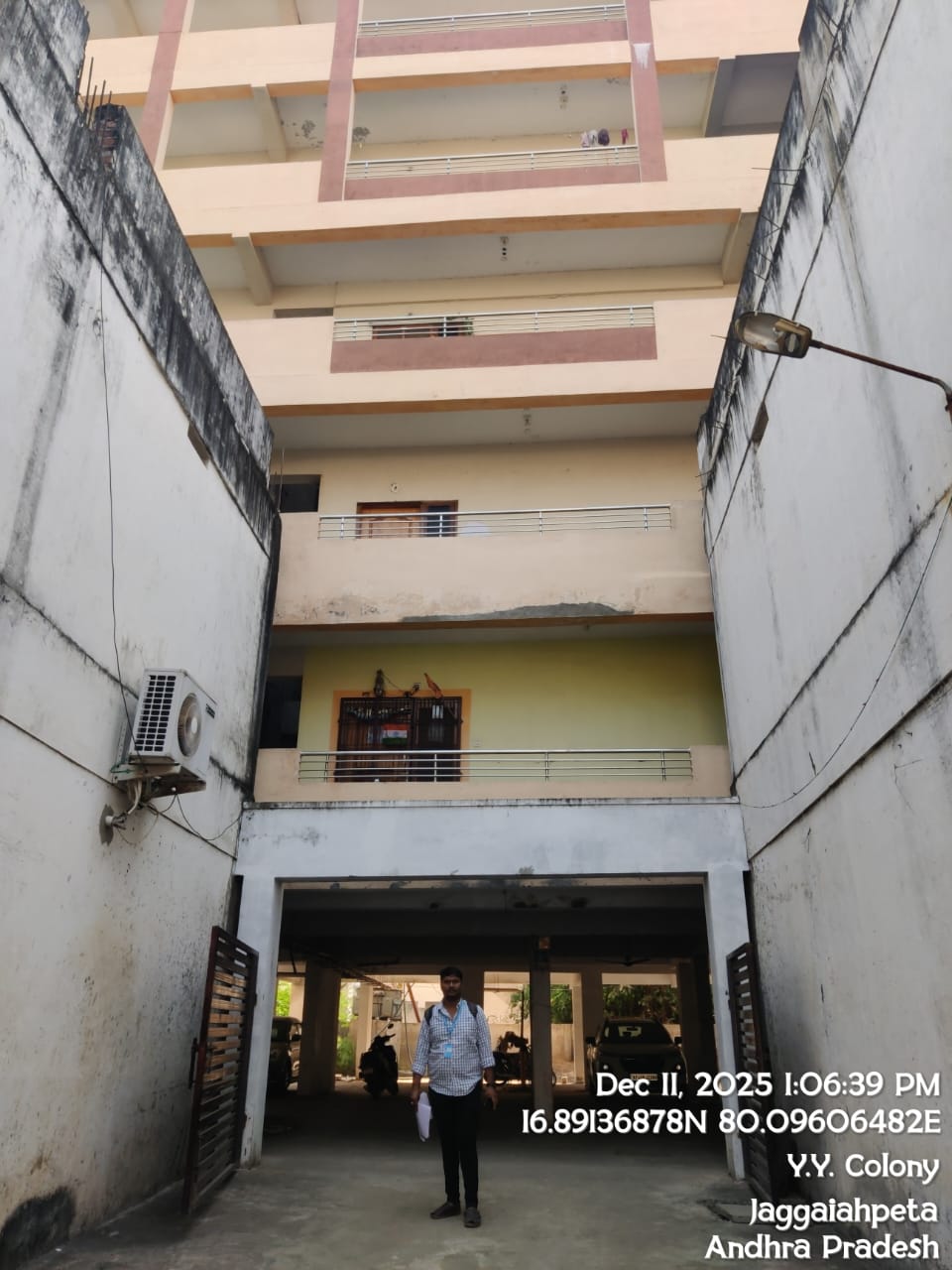 2 BHK Flat for sale in BALAJI TOWERS, JAGGAIAHPET Dondapadu Kakathiya Cement Factory