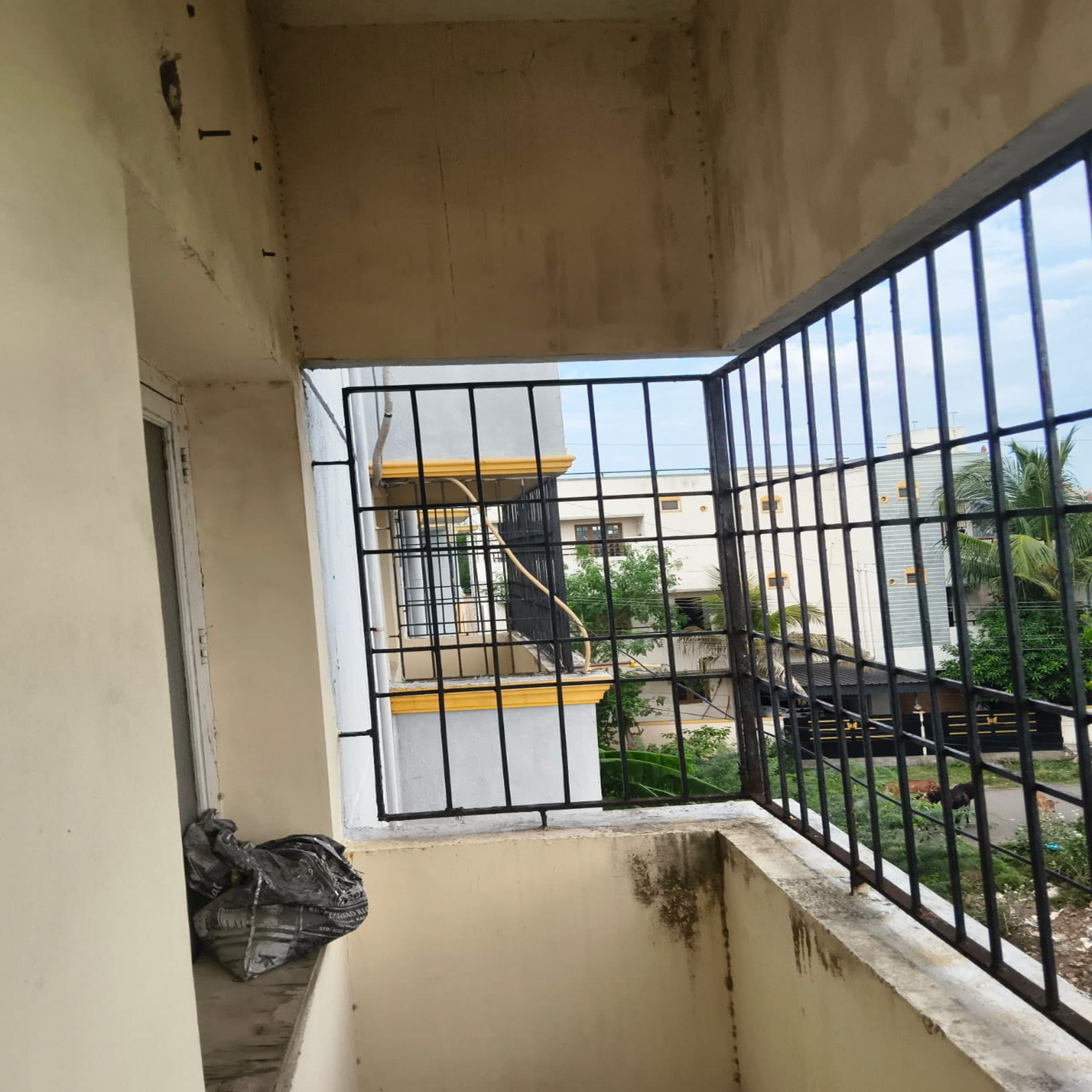 2 BHK Flat for sale in SAKTHIVEL BUILDERS, CKAYIRAMBEDU CHENNAI Maraimalai Nagar — photo 2