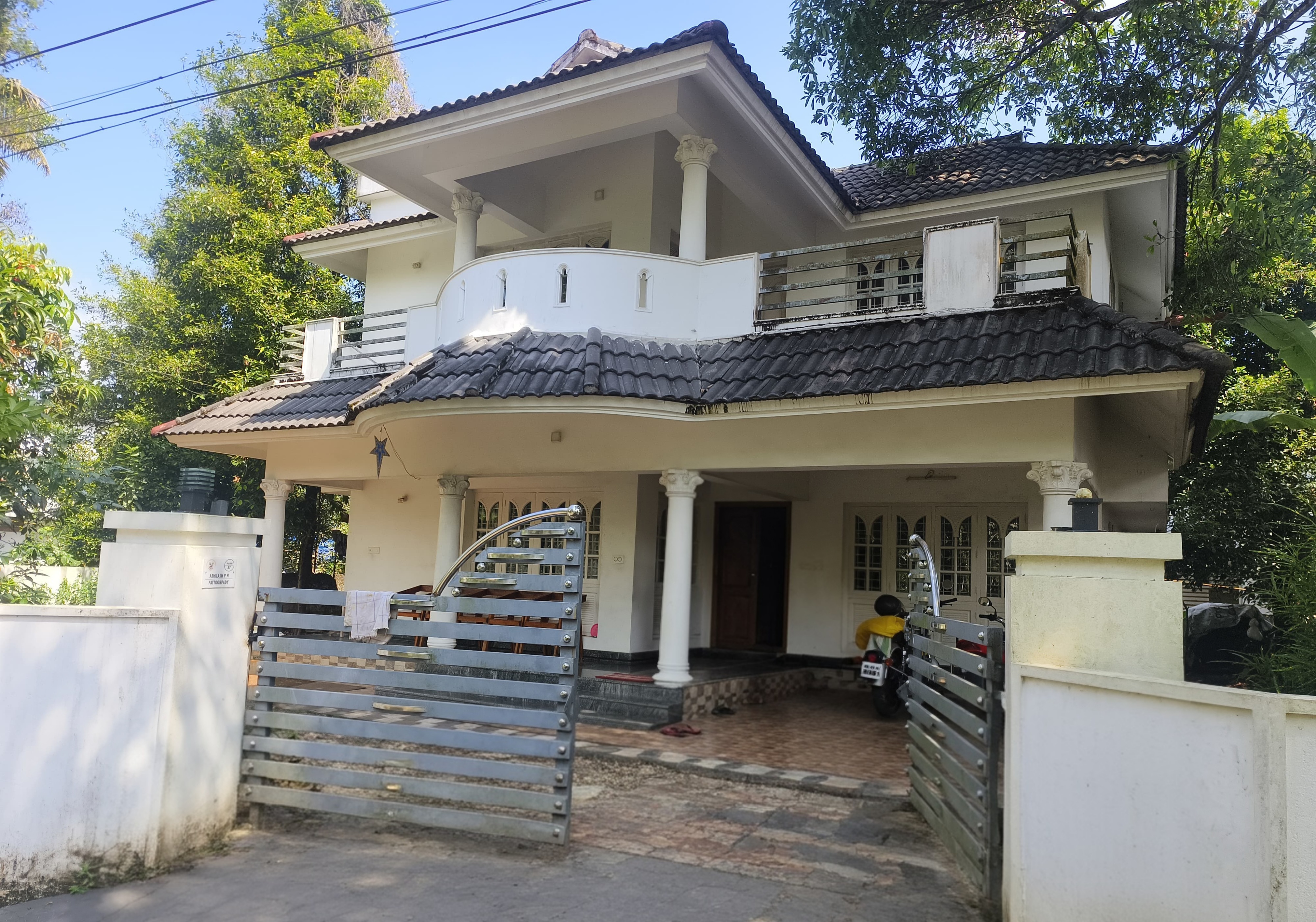 174.31 square meter Individual House for sale in Chowwara