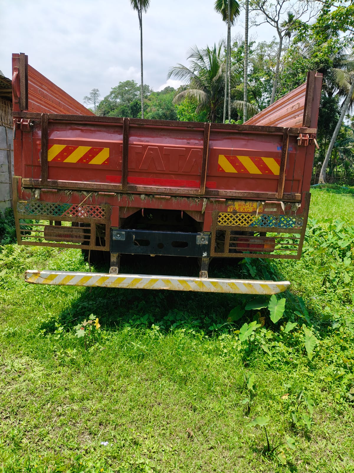 TATA MOTORS TRUCK 1916 LPT DCR for sale in Sivasagar — photo 5