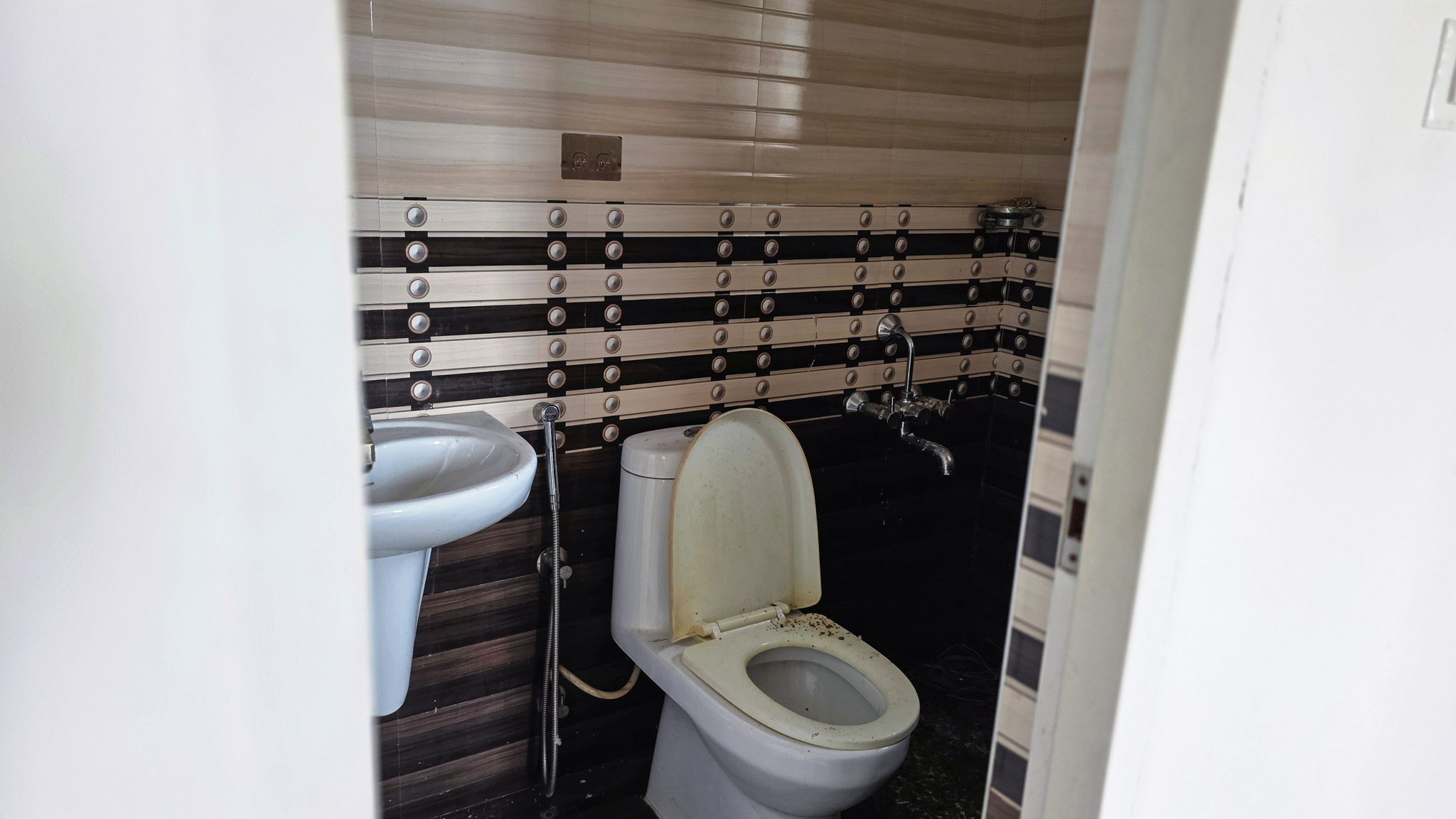 3 BHK Flat for sale in SUN PAUL GIFTY, MULANTHURTY Amballoor — photo 9