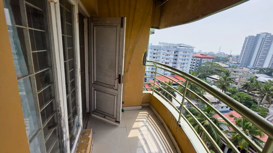 1000 square feet Flat for sale in Builda Builders, Kaloor Kochi — photo 13