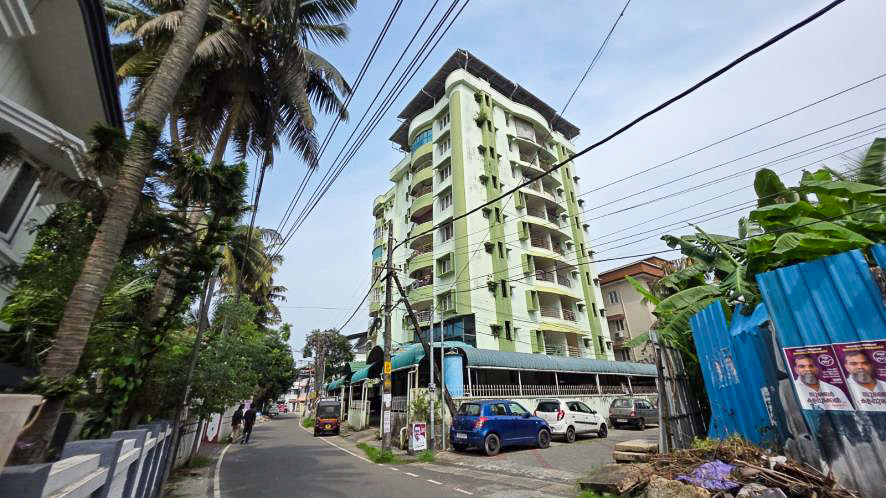 1000 square feet Flat for sale in Builda Builders, Kaloor Kochi — photo 9