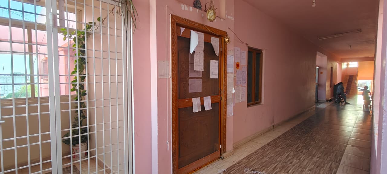 784 square feet Flat for sale in SRINIVASA TOWERS Narasaraopet