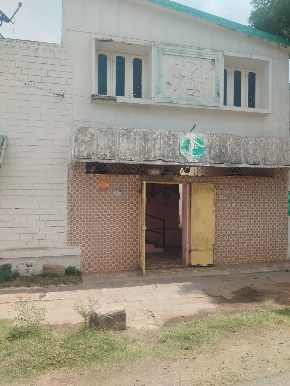 1200 square feet Individual House for sale in Dindigul