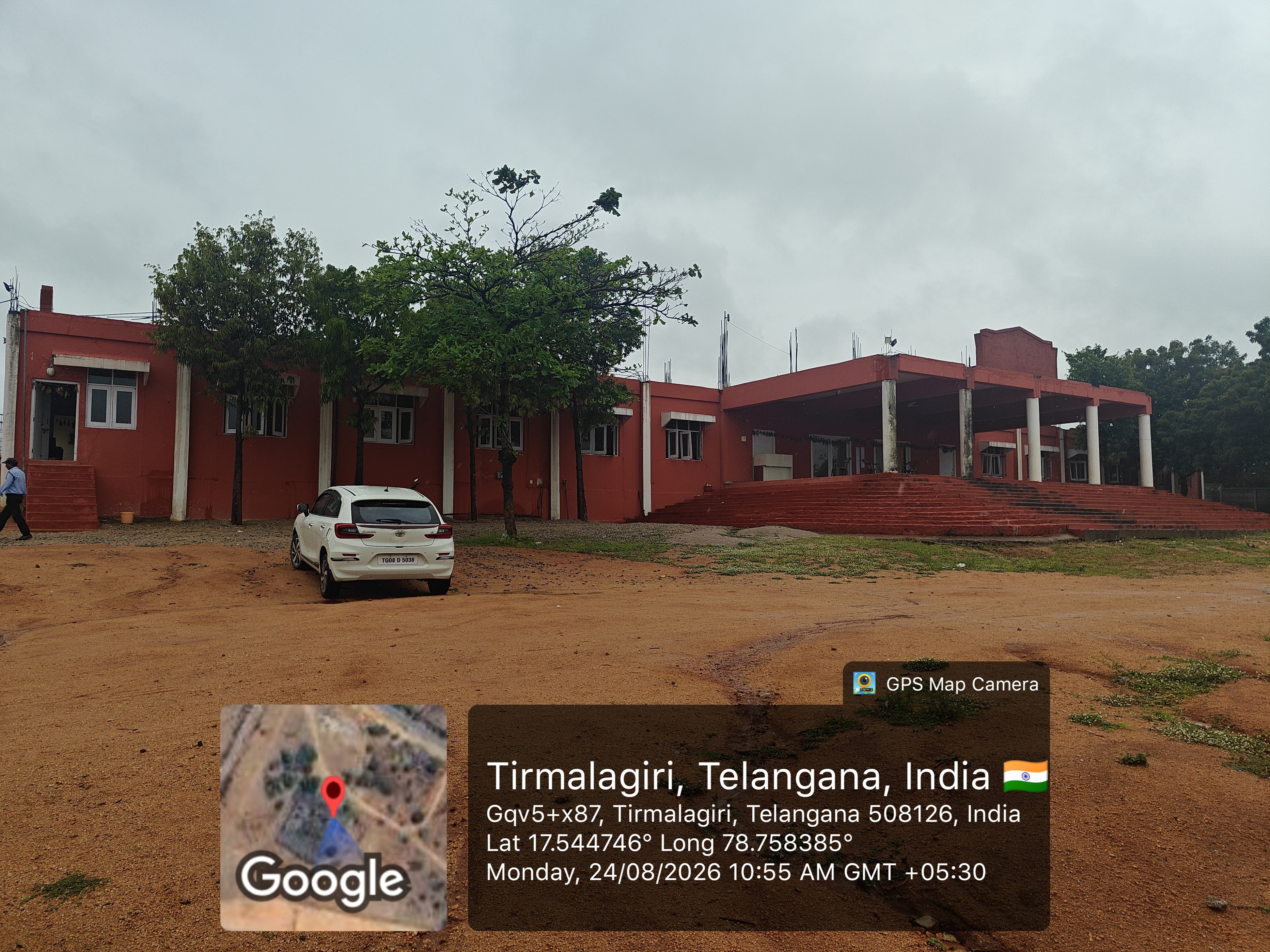 COLLEGE LAND AND BUILDING for sale in BOMMALARAMARAM Bibinagar